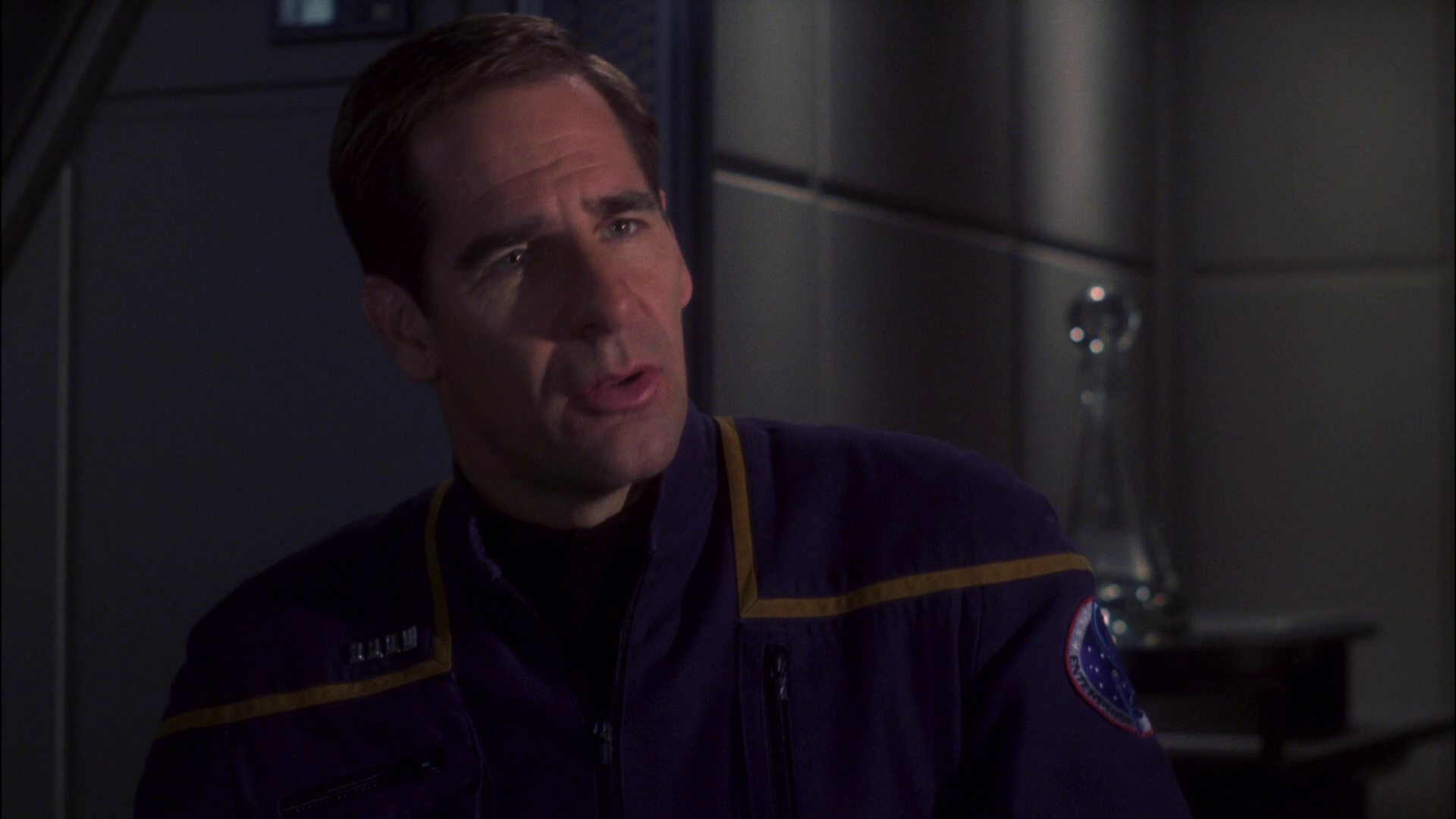 extant_StarTrek_ENT_1x15-ShadowsOfPJem_0339.jpg