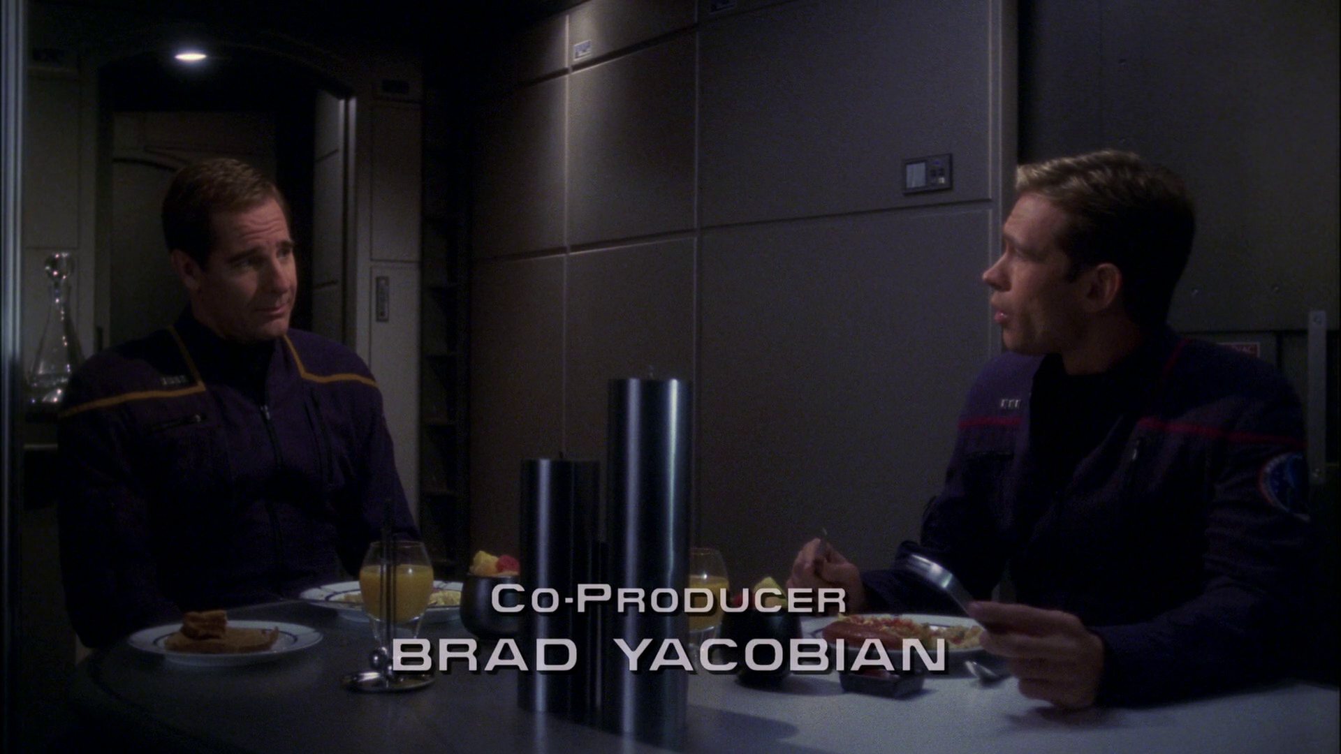 extant_StarTrek_ENT_1x15-ShadowsOfPJem_0357.jpg