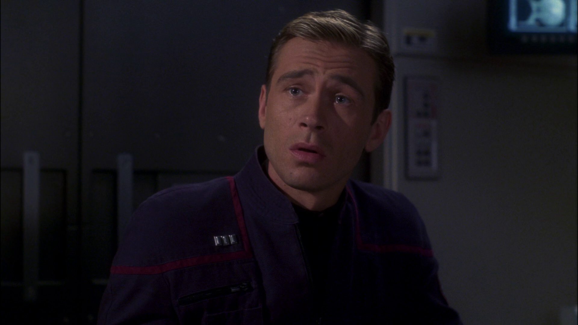 extant_StarTrek_ENT_1x15-ShadowsOfPJem_0377.jpg