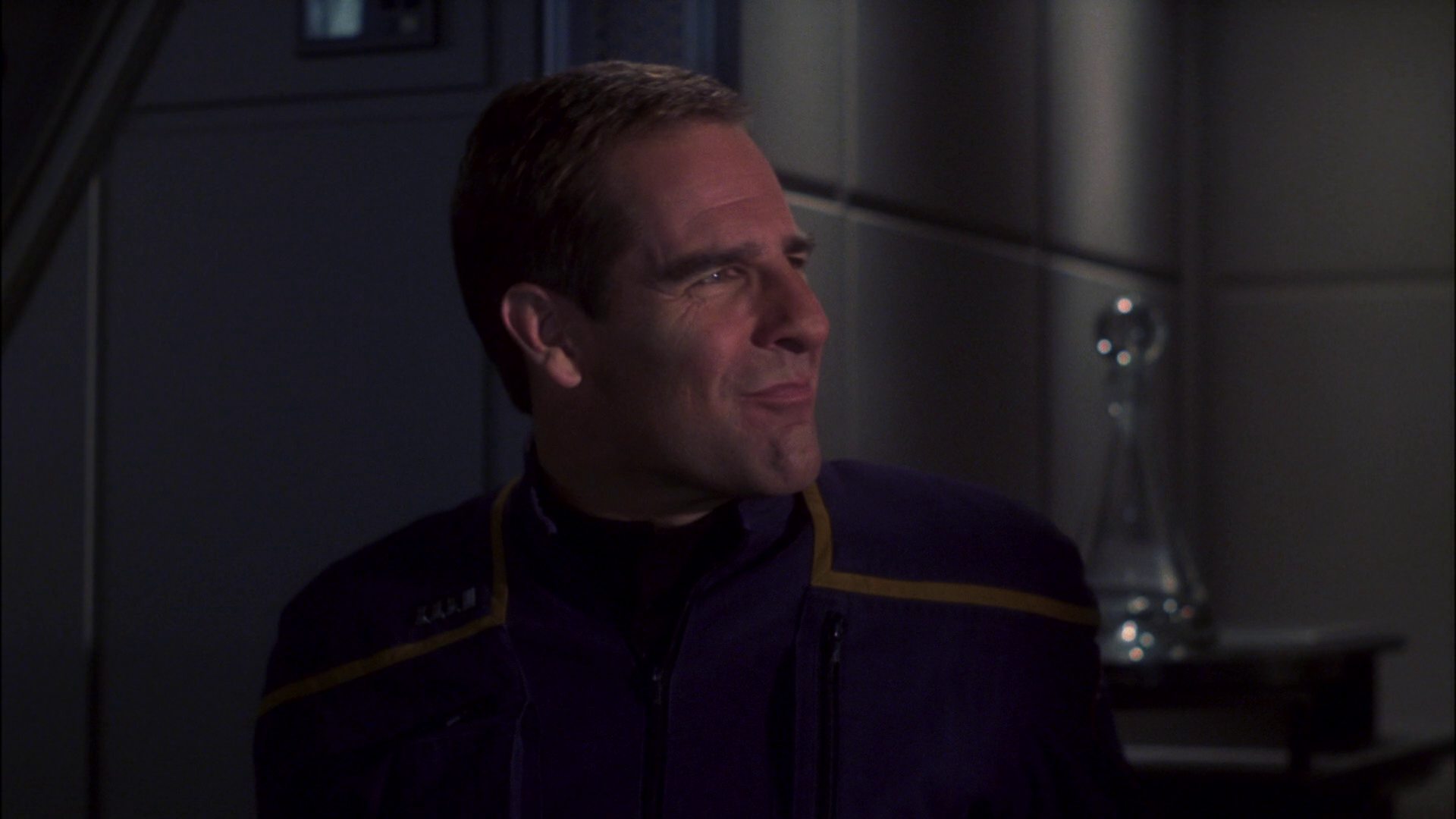 extant_StarTrek_ENT_1x15-ShadowsOfPJem_0398.jpg