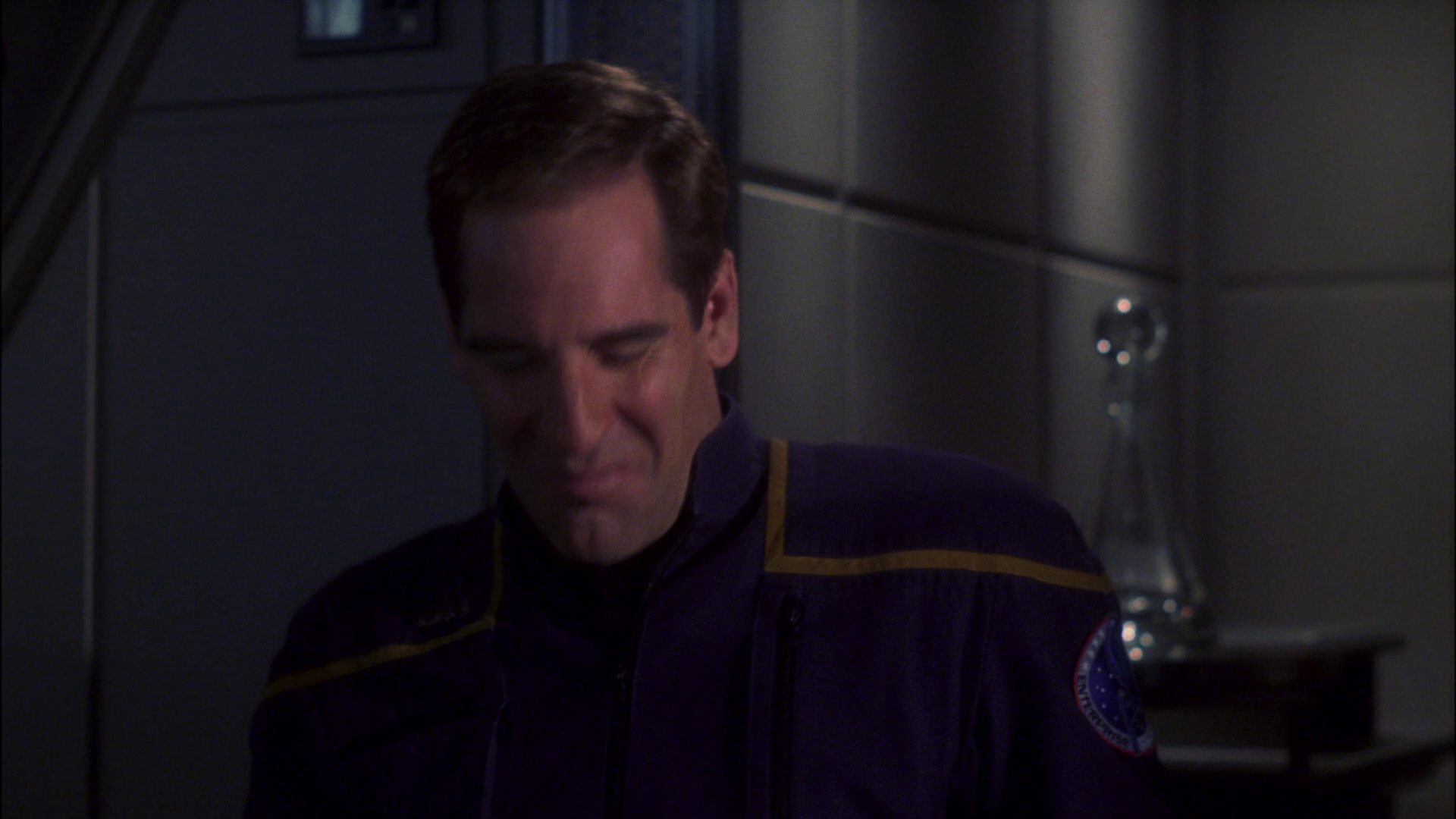 extant_StarTrek_ENT_1x15-ShadowsOfPJem_0399.jpg