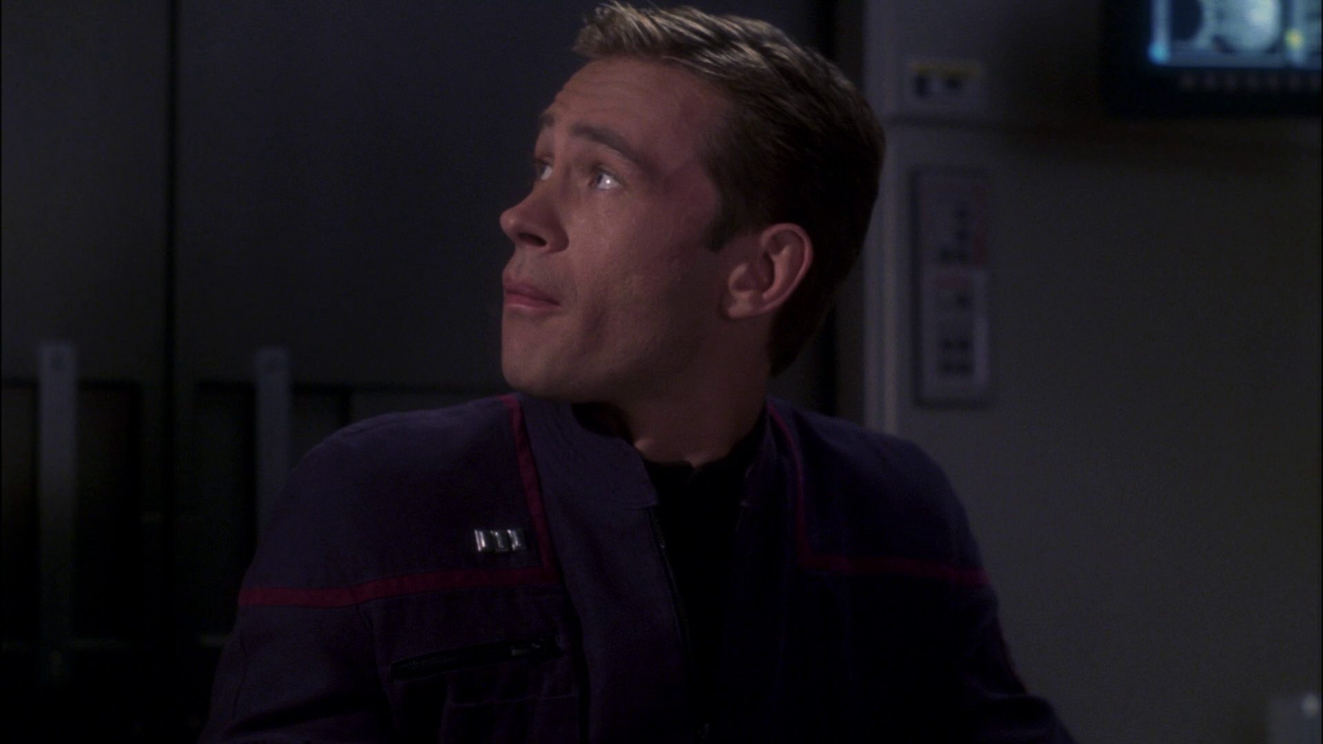 extant_StarTrek_ENT_1x15-ShadowsOfPJem_0414.jpg