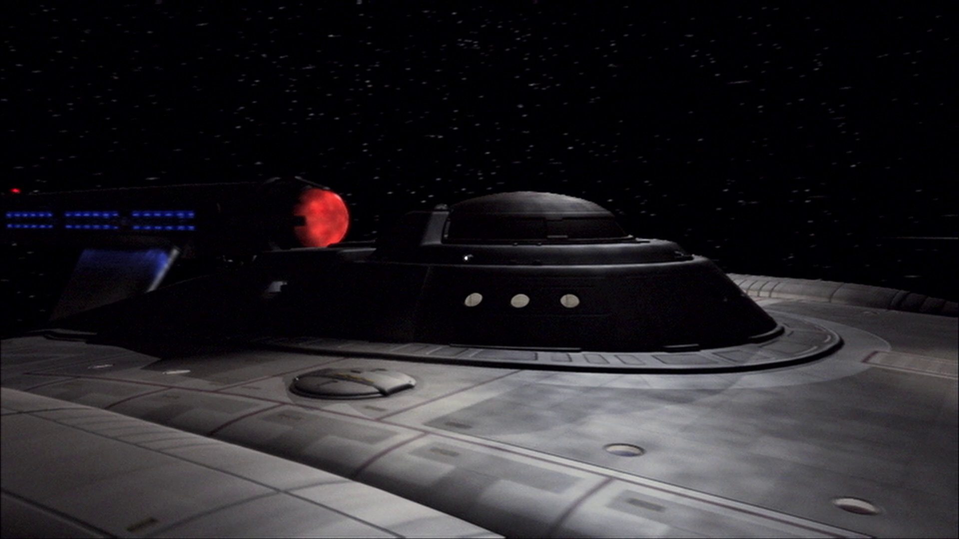 extant_StarTrek_ENT_1x15-ShadowsOfPJem_0496.jpg