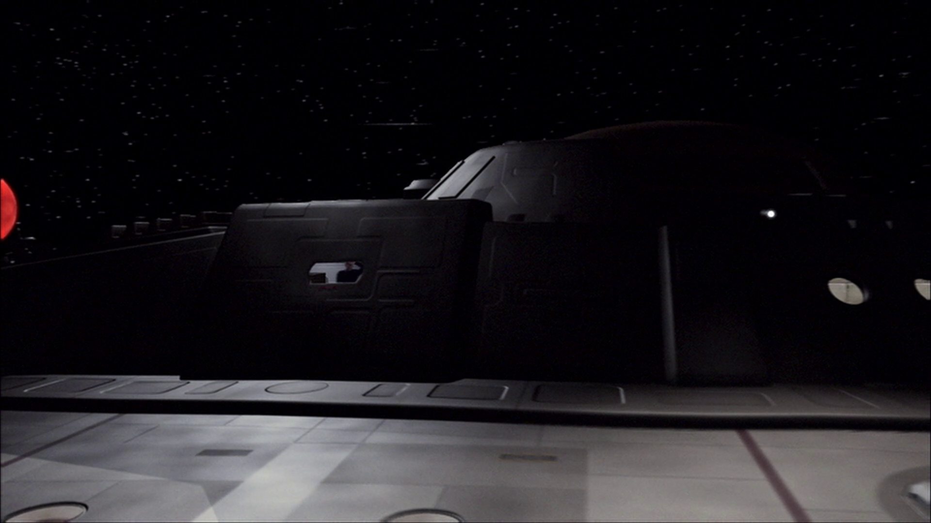 extant_StarTrek_ENT_1x15-ShadowsOfPJem_0500.jpg