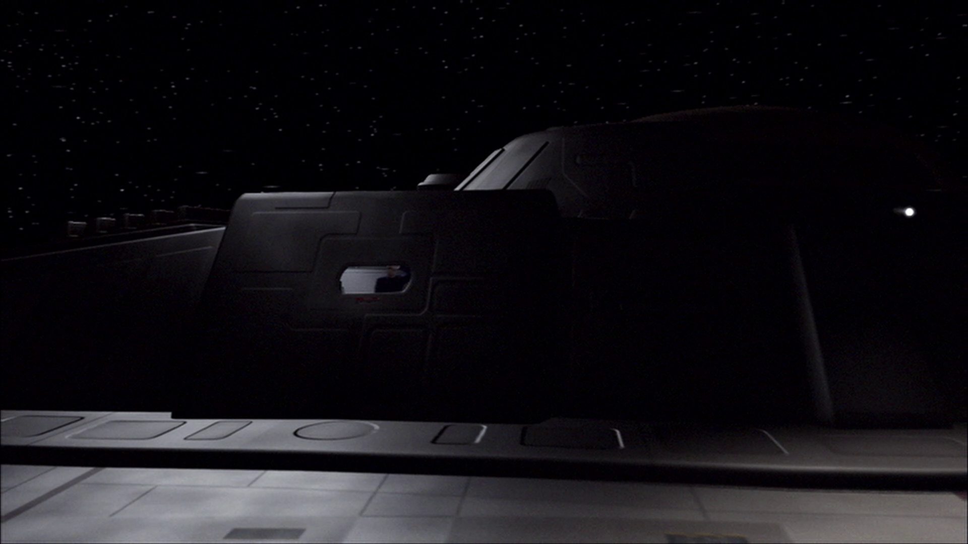 extant_StarTrek_ENT_1x15-ShadowsOfPJem_0501.jpg