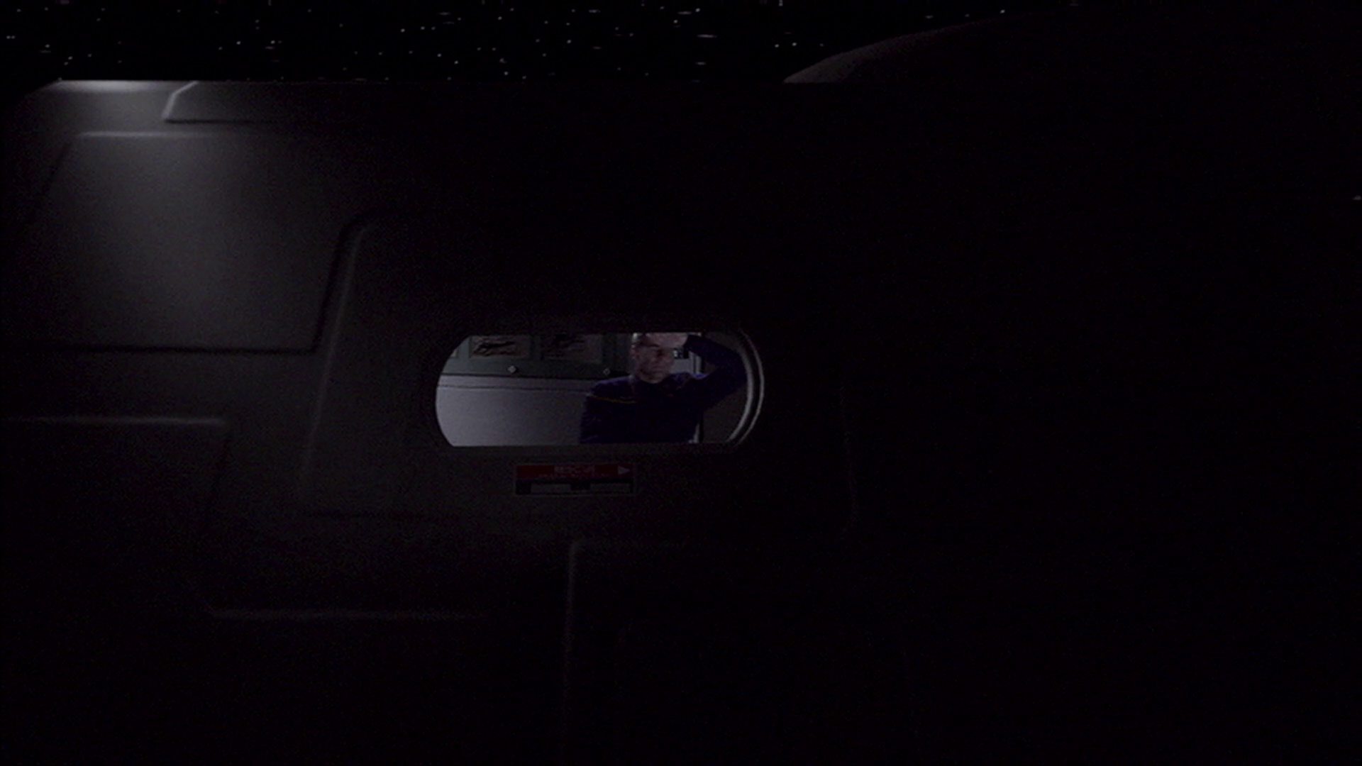extant_StarTrek_ENT_1x15-ShadowsOfPJem_0505.jpg