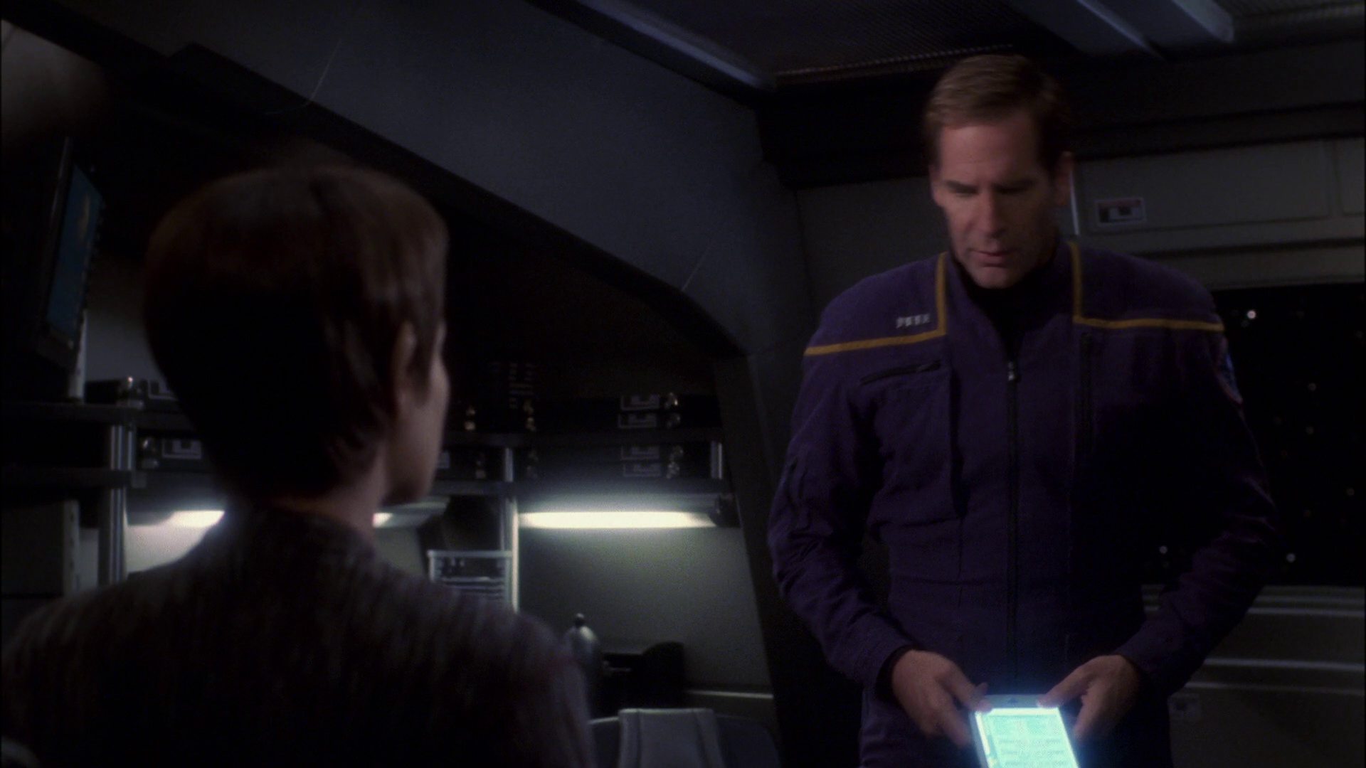extant_StarTrek_ENT_1x15-ShadowsOfPJem_0548.jpg