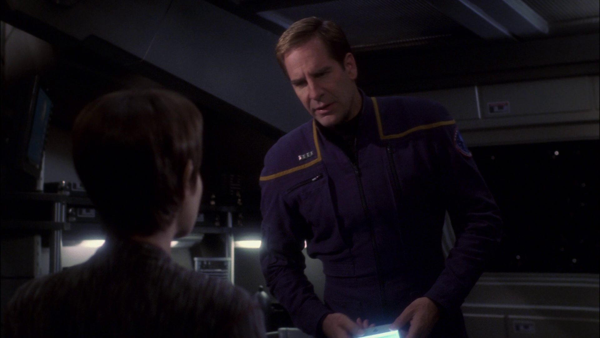 extant_StarTrek_ENT_1x15-ShadowsOfPJem_0549.jpg