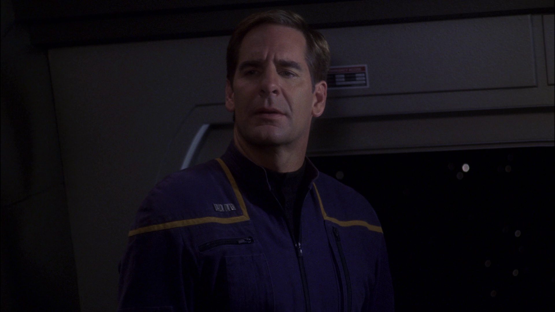 extant_StarTrek_ENT_1x15-ShadowsOfPJem_0597.jpg