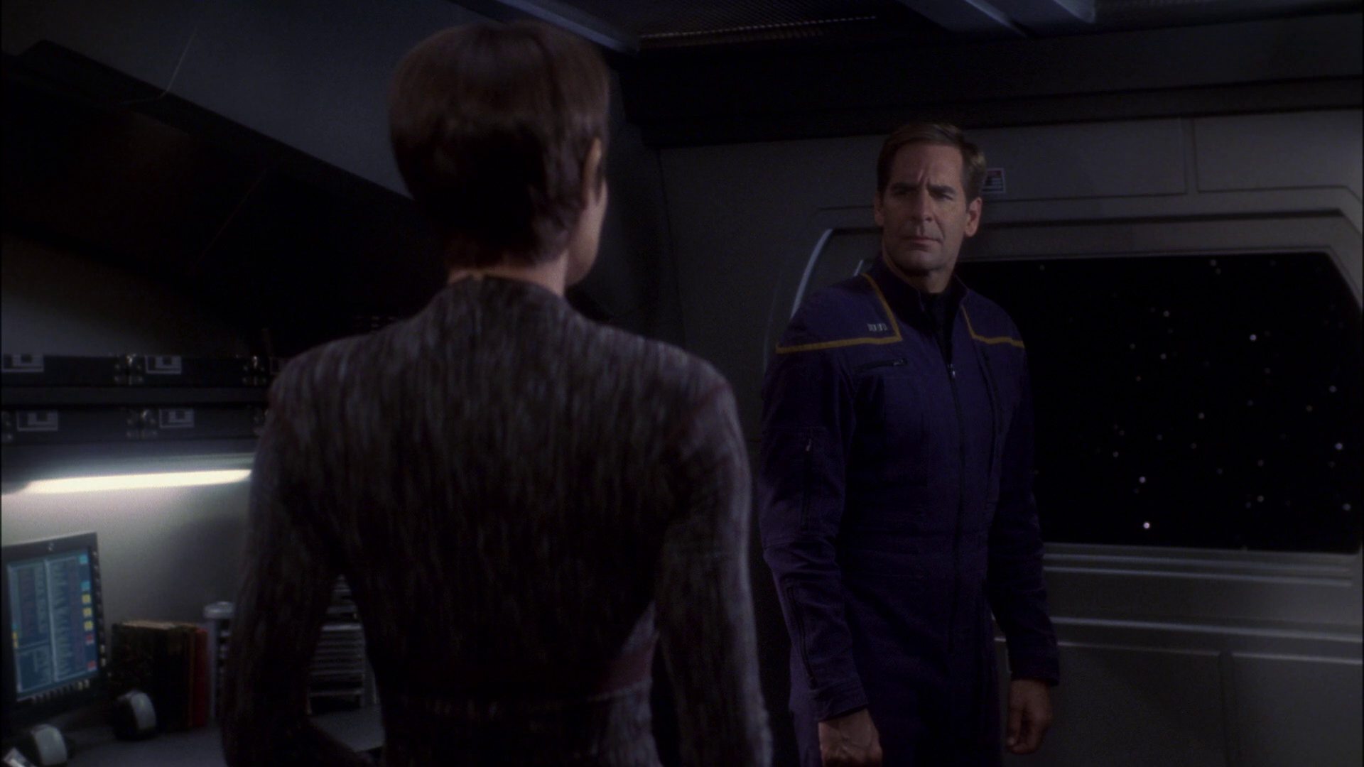 extant_StarTrek_ENT_1x15-ShadowsOfPJem_0615.jpg