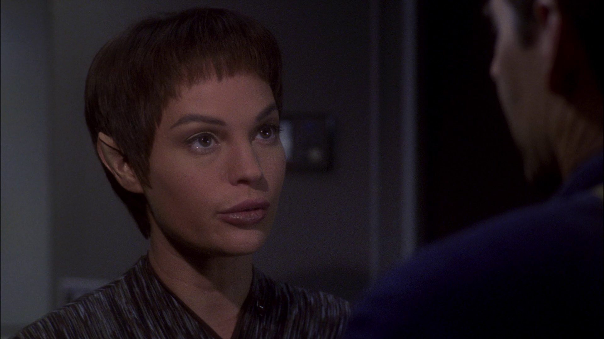 extant_StarTrek_ENT_1x15-ShadowsOfPJem_0637.jpg