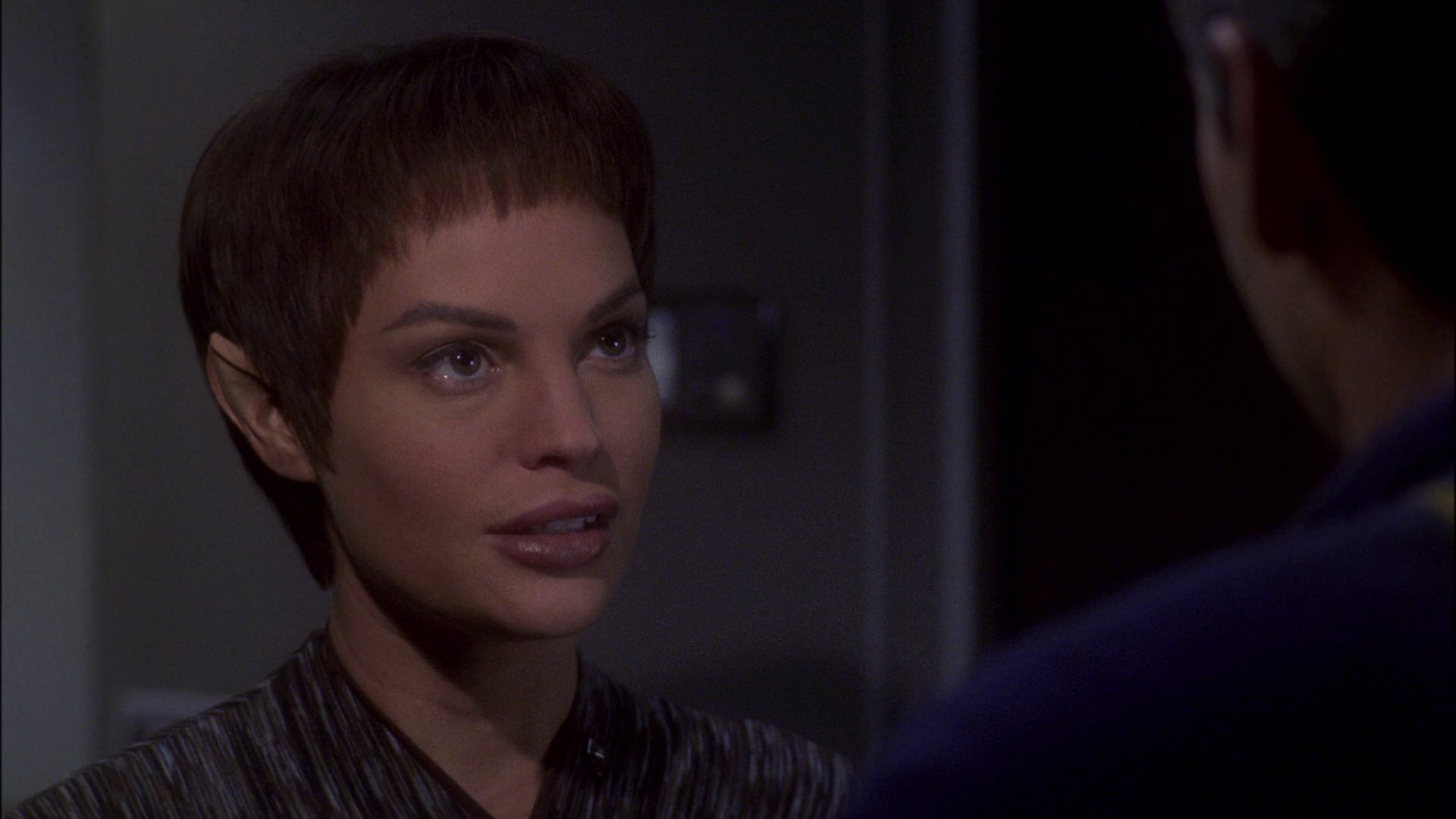 extant_StarTrek_ENT_1x15-ShadowsOfPJem_0650.jpg