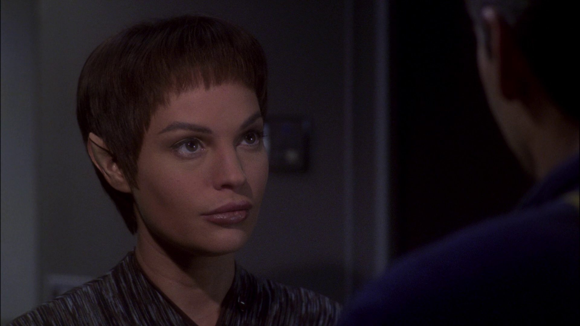 extant_StarTrek_ENT_1x15-ShadowsOfPJem_0655.jpg