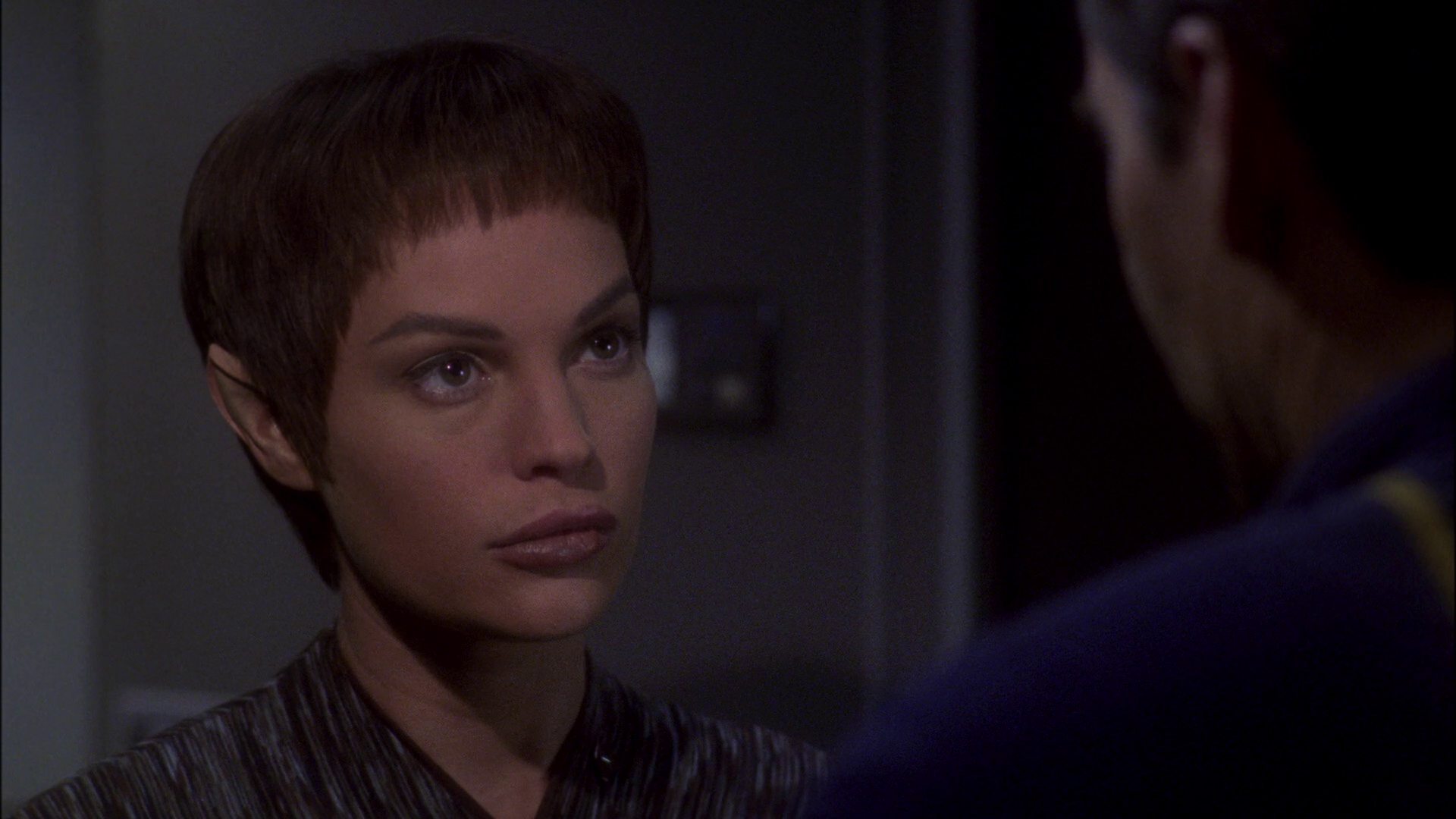 extant_StarTrek_ENT_1x15-ShadowsOfPJem_0669.jpg