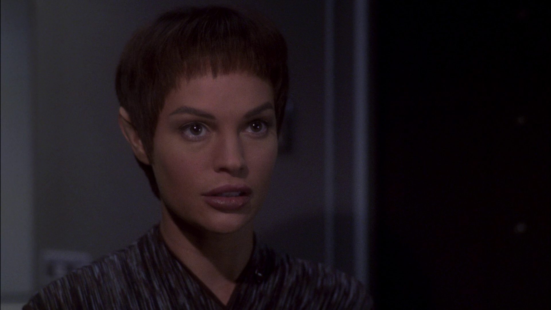 extant_StarTrek_ENT_1x15-ShadowsOfPJem_0724.jpg