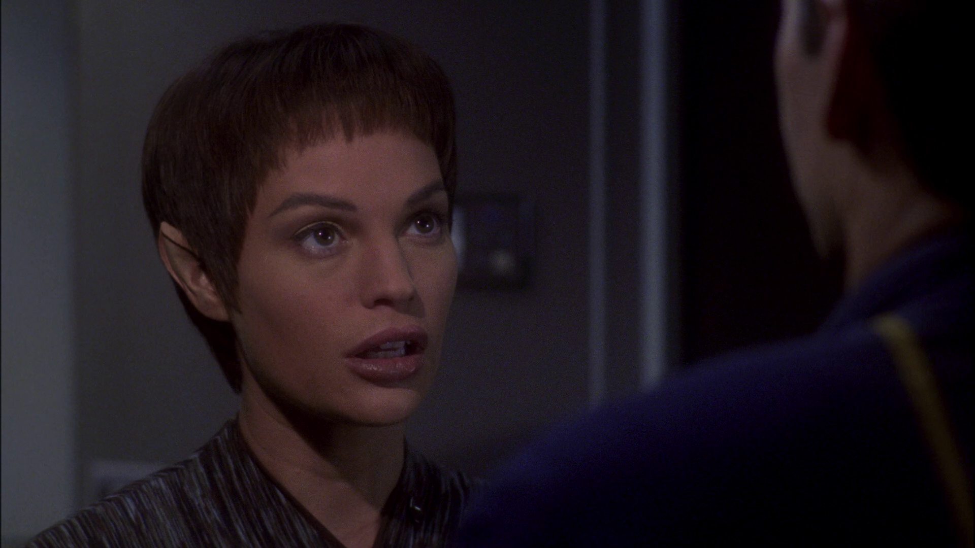 extant_StarTrek_ENT_1x15-ShadowsOfPJem_0747.jpg
