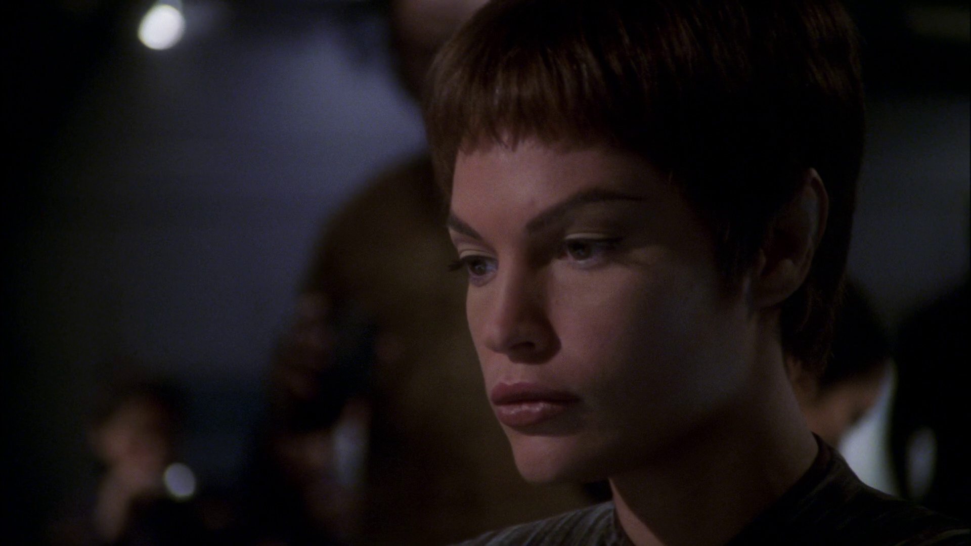 extant_StarTrek_ENT_1x15-ShadowsOfPJem_0796.jpg