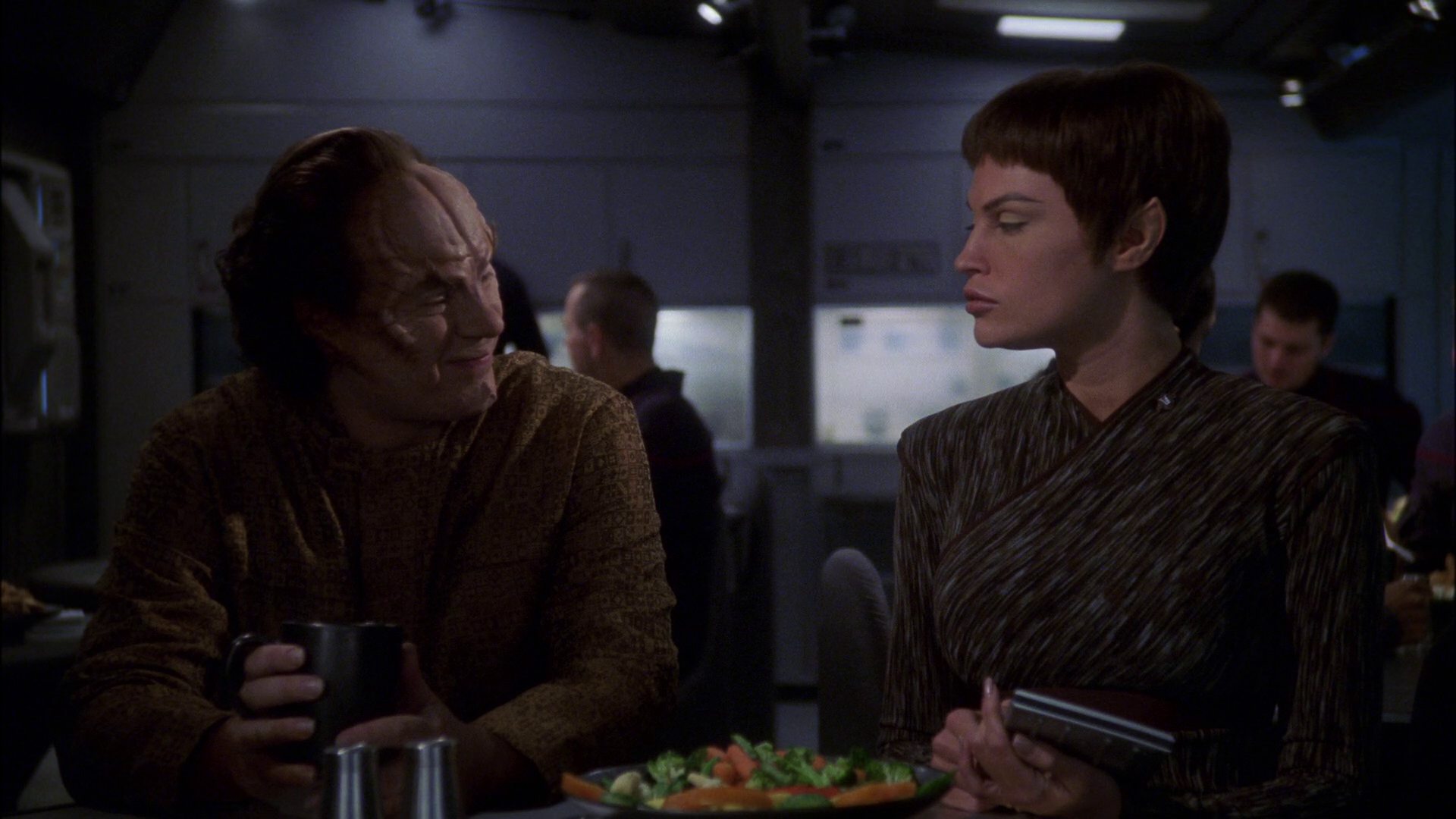 extant_StarTrek_ENT_1x15-ShadowsOfPJem_0876.jpg