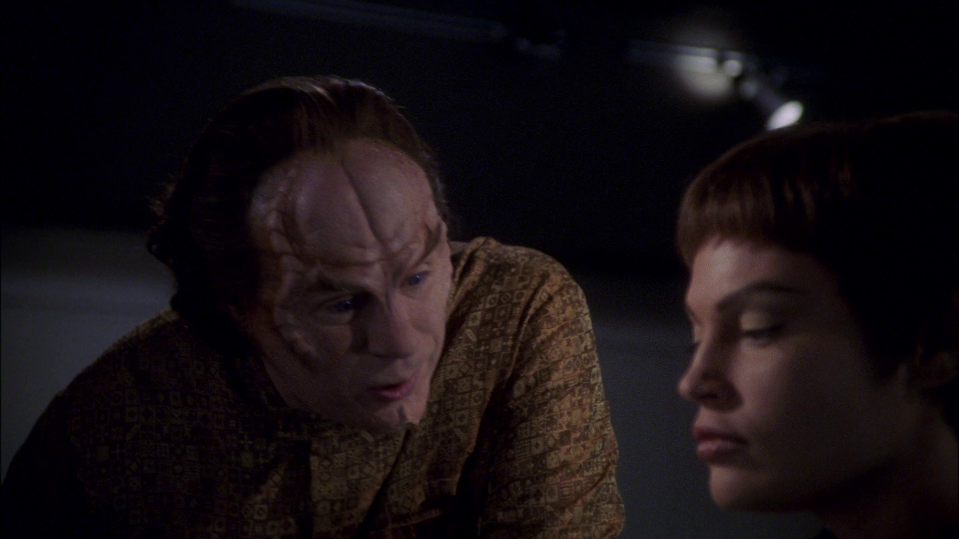 extant_StarTrek_ENT_1x15-ShadowsOfPJem_0904.jpg