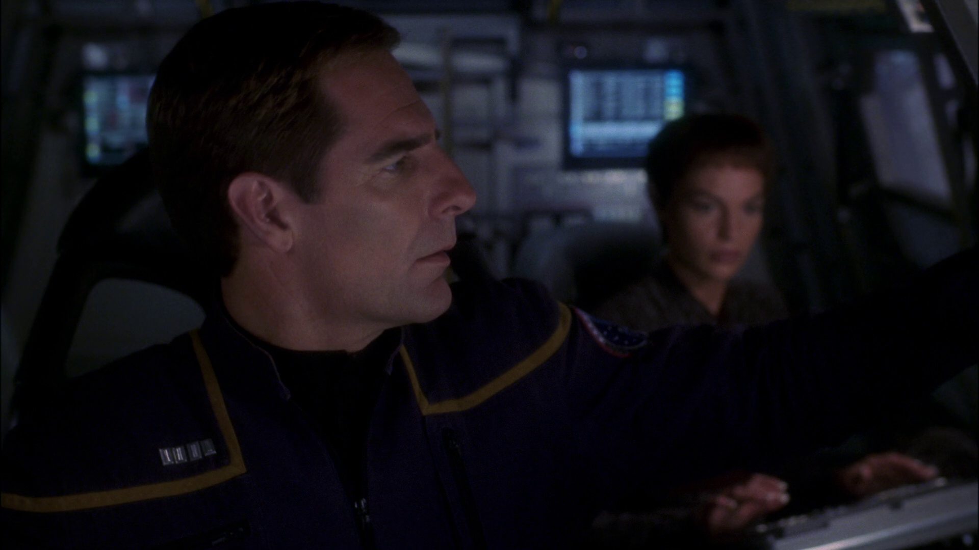 extant_StarTrek_ENT_1x15-ShadowsOfPJem_0938.jpg