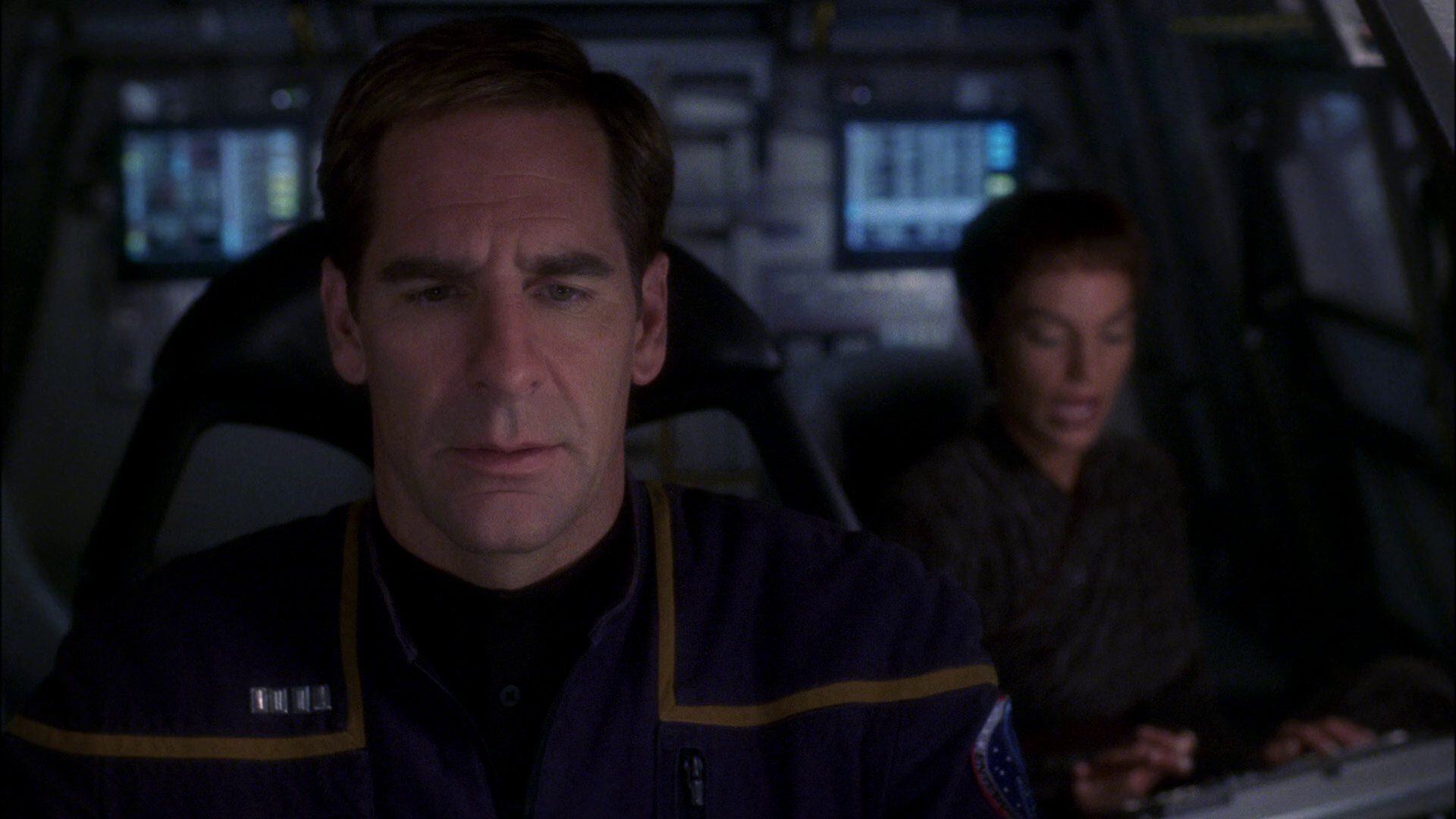 extant_StarTrek_ENT_1x15-ShadowsOfPJem_0954.jpg