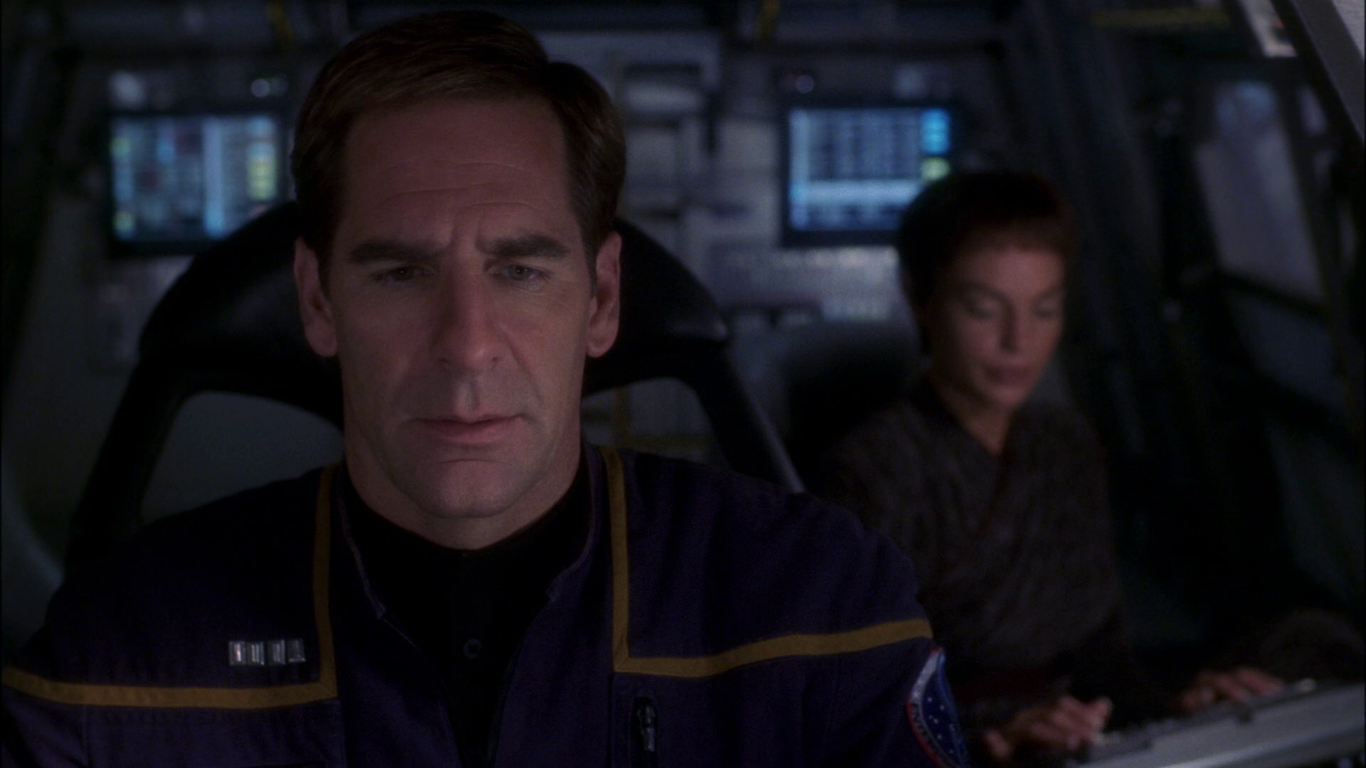 extant_StarTrek_ENT_1x15-ShadowsOfPJem_0955.jpg