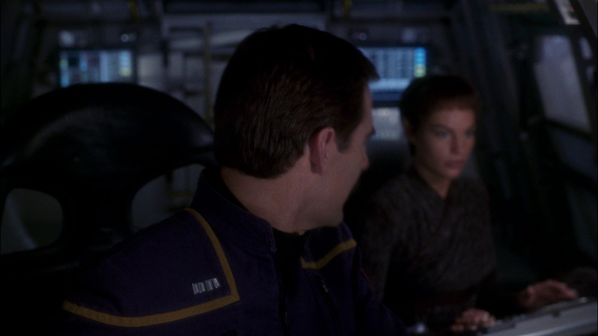 extant_StarTrek_ENT_1x15-ShadowsOfPJem_0969.jpg