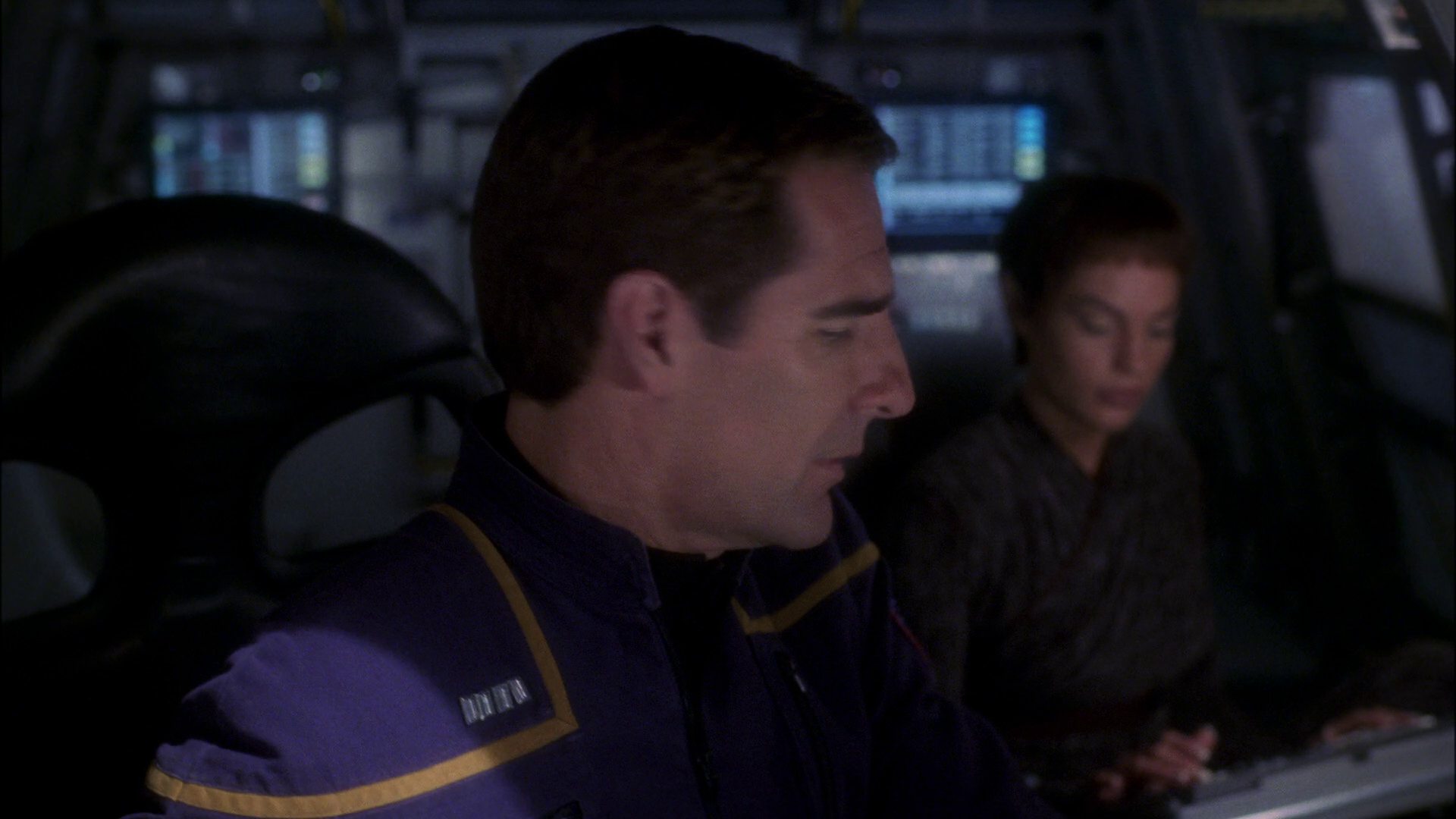 extant_StarTrek_ENT_1x15-ShadowsOfPJem_0972.jpg