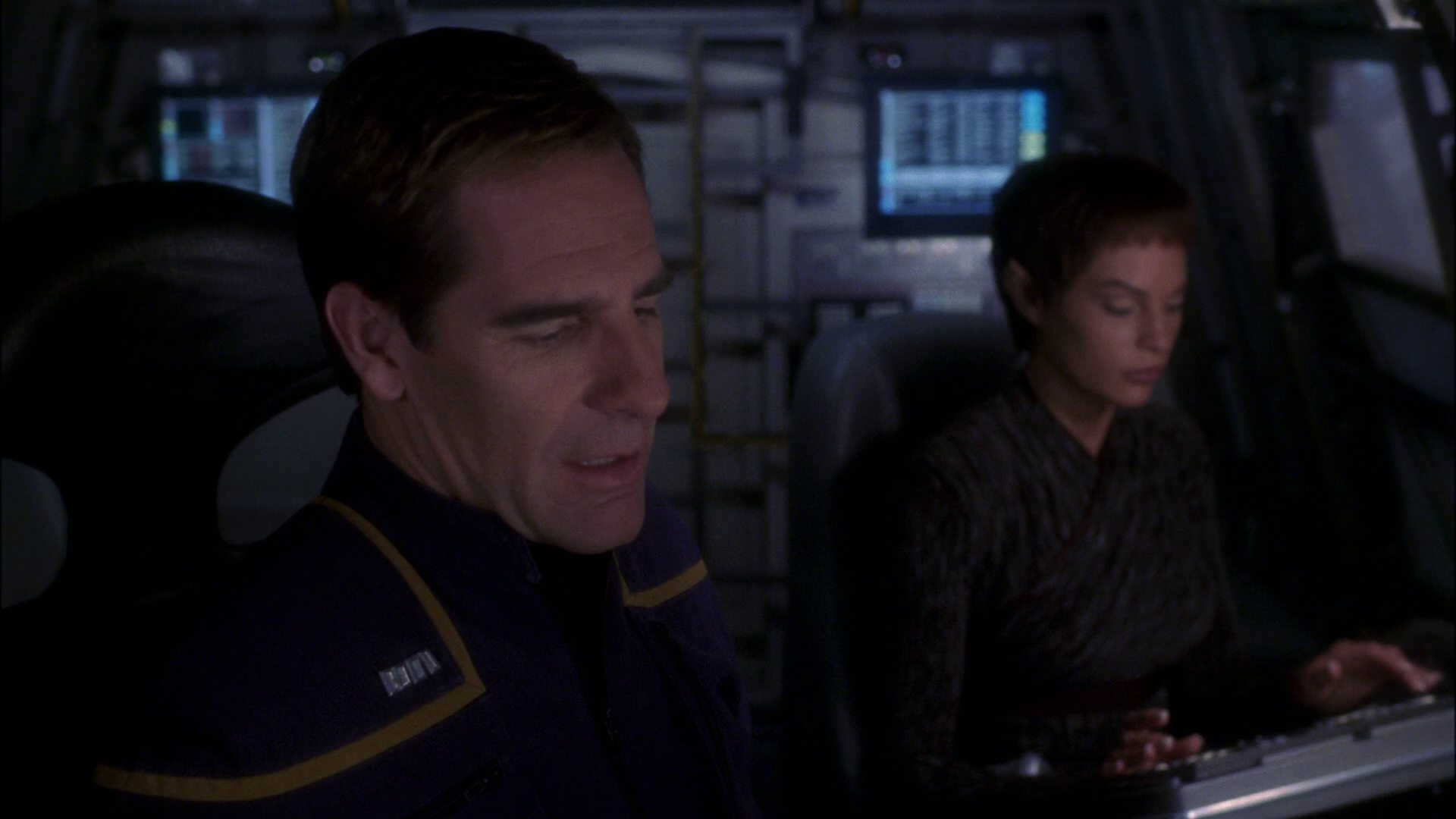 extant_StarTrek_ENT_1x15-ShadowsOfPJem_1036.jpg