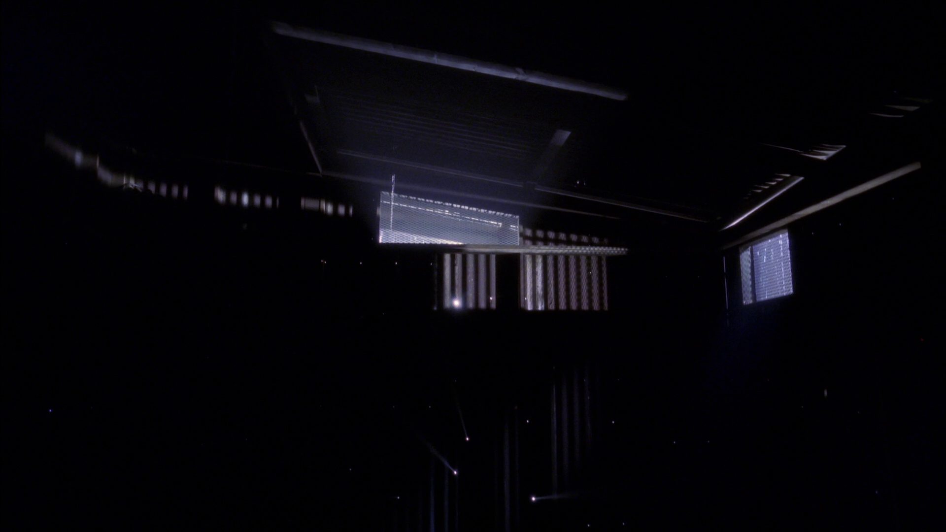 extant_StarTrek_ENT_1x15-ShadowsOfPJem_1140.jpg