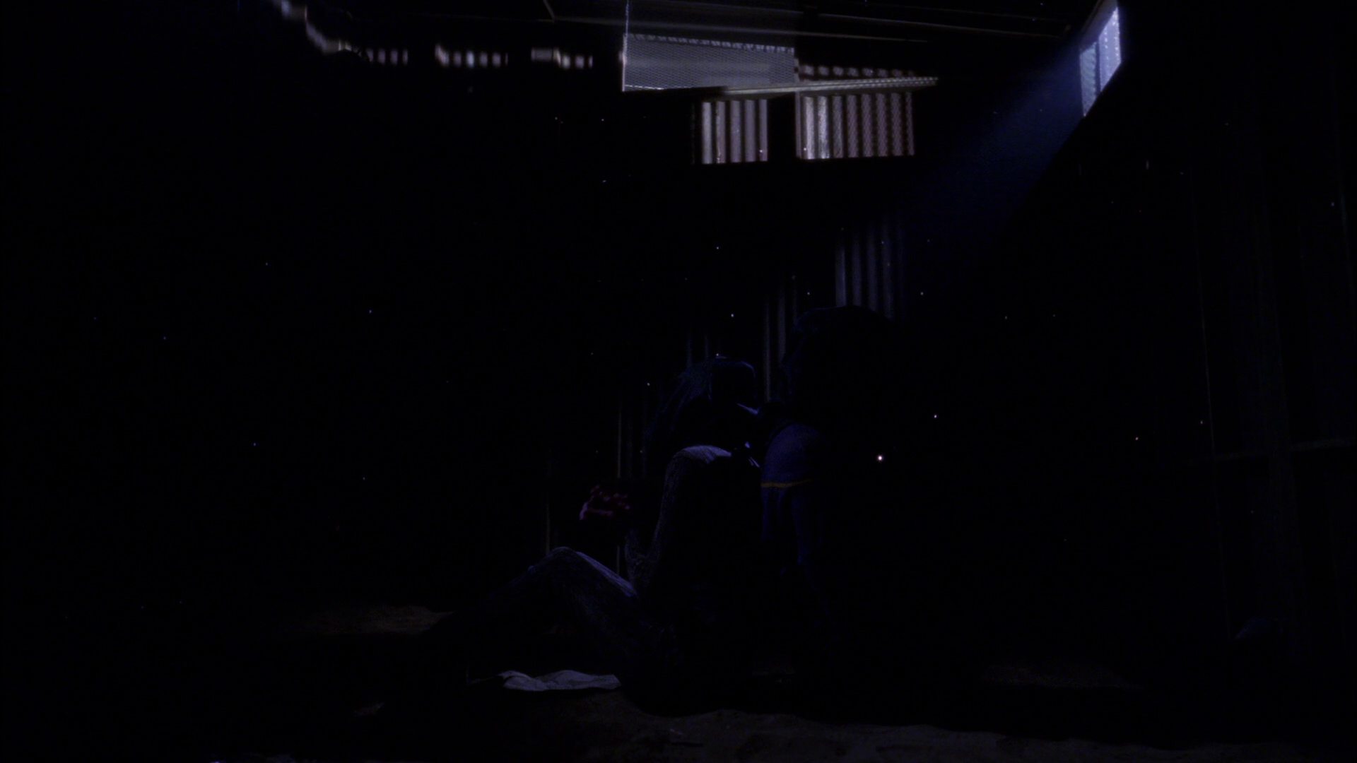 extant_StarTrek_ENT_1x15-ShadowsOfPJem_1167.jpg
