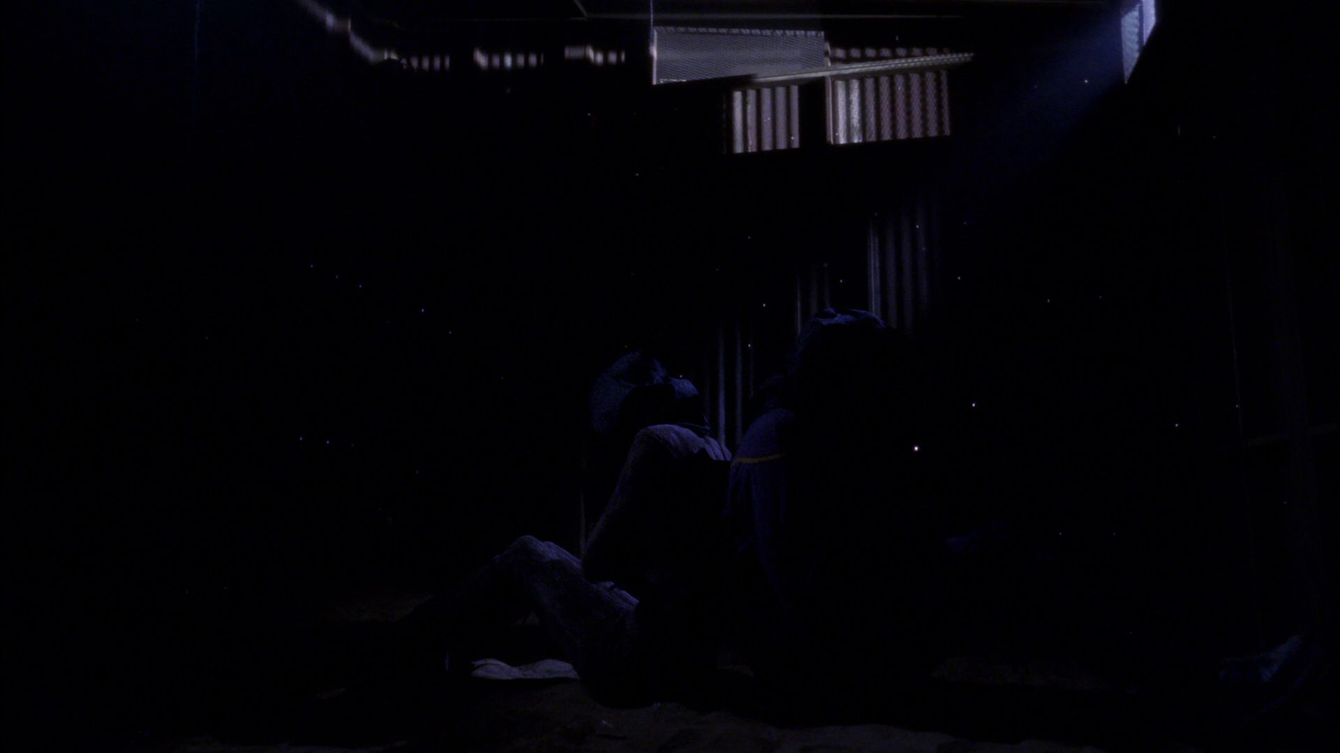 extant_StarTrek_ENT_1x15-ShadowsOfPJem_1178.jpg