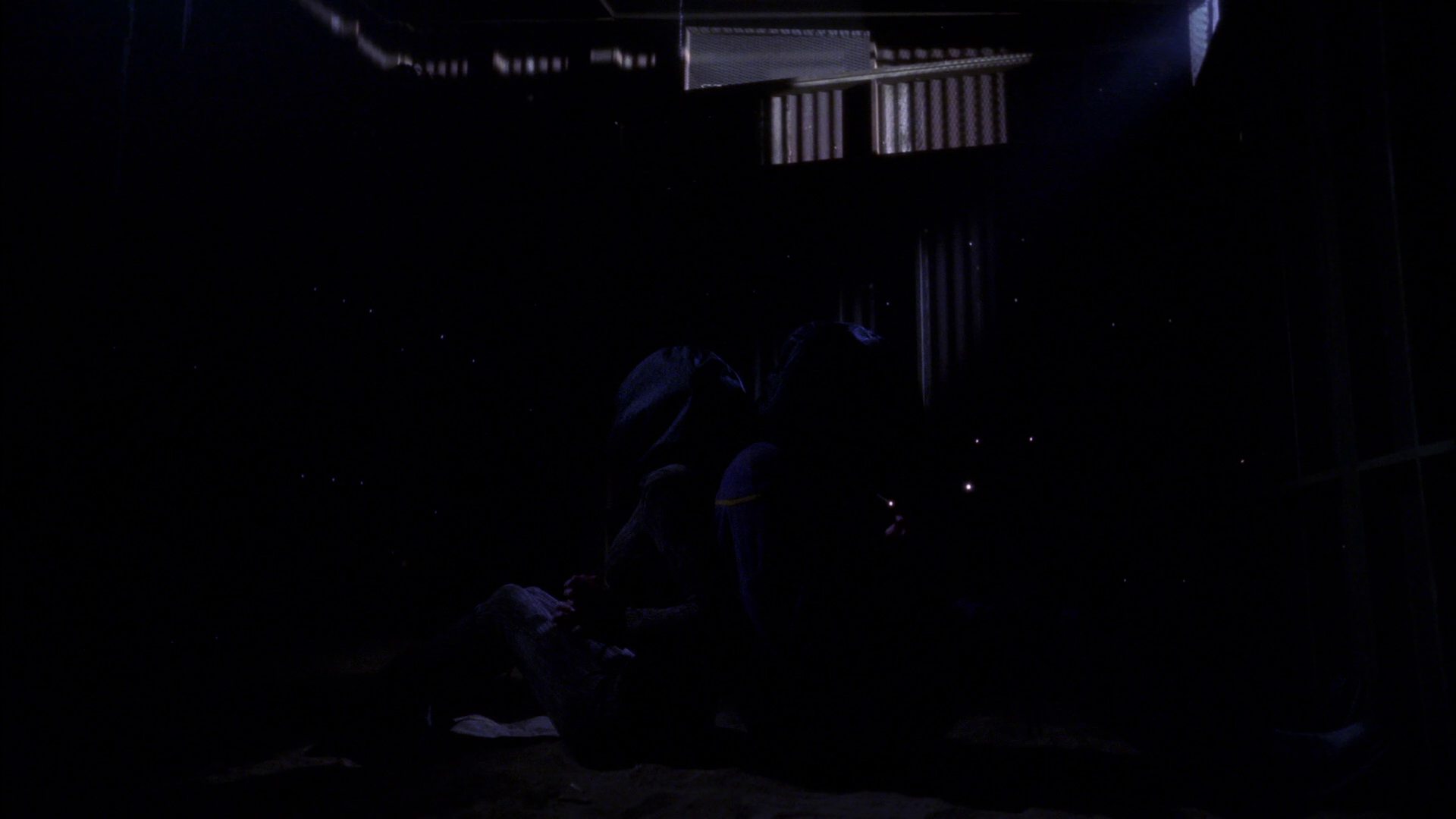extant_StarTrek_ENT_1x15-ShadowsOfPJem_1184.jpg