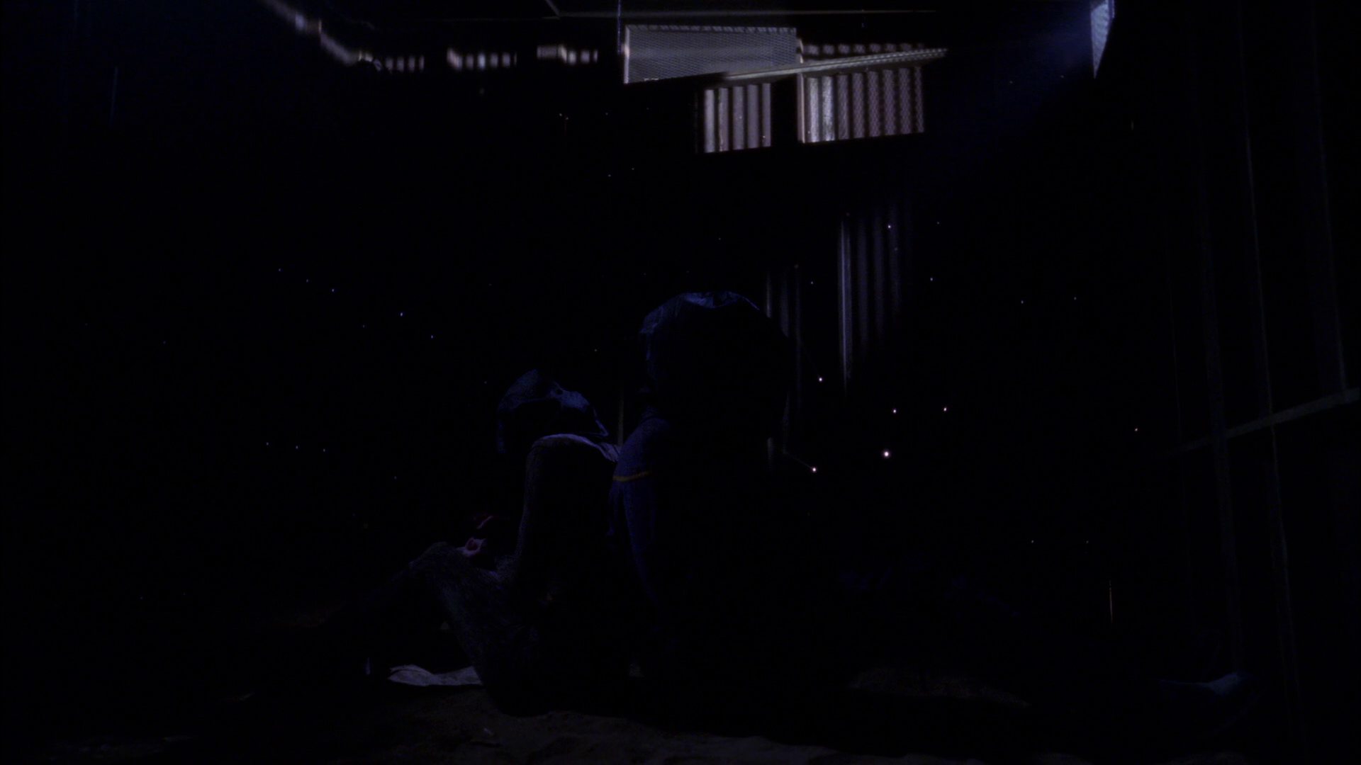 extant_StarTrek_ENT_1x15-ShadowsOfPJem_1189.jpg