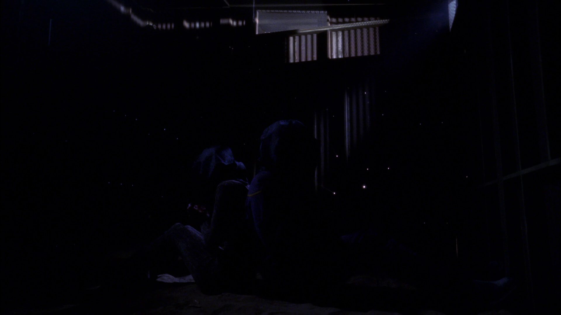 extant_StarTrek_ENT_1x15-ShadowsOfPJem_1190.jpg