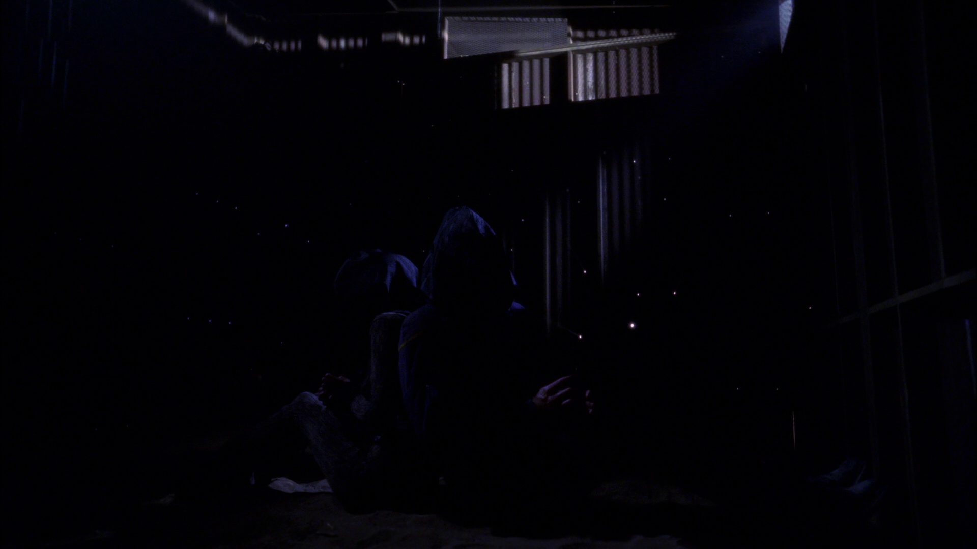 extant_StarTrek_ENT_1x15-ShadowsOfPJem_1192.jpg