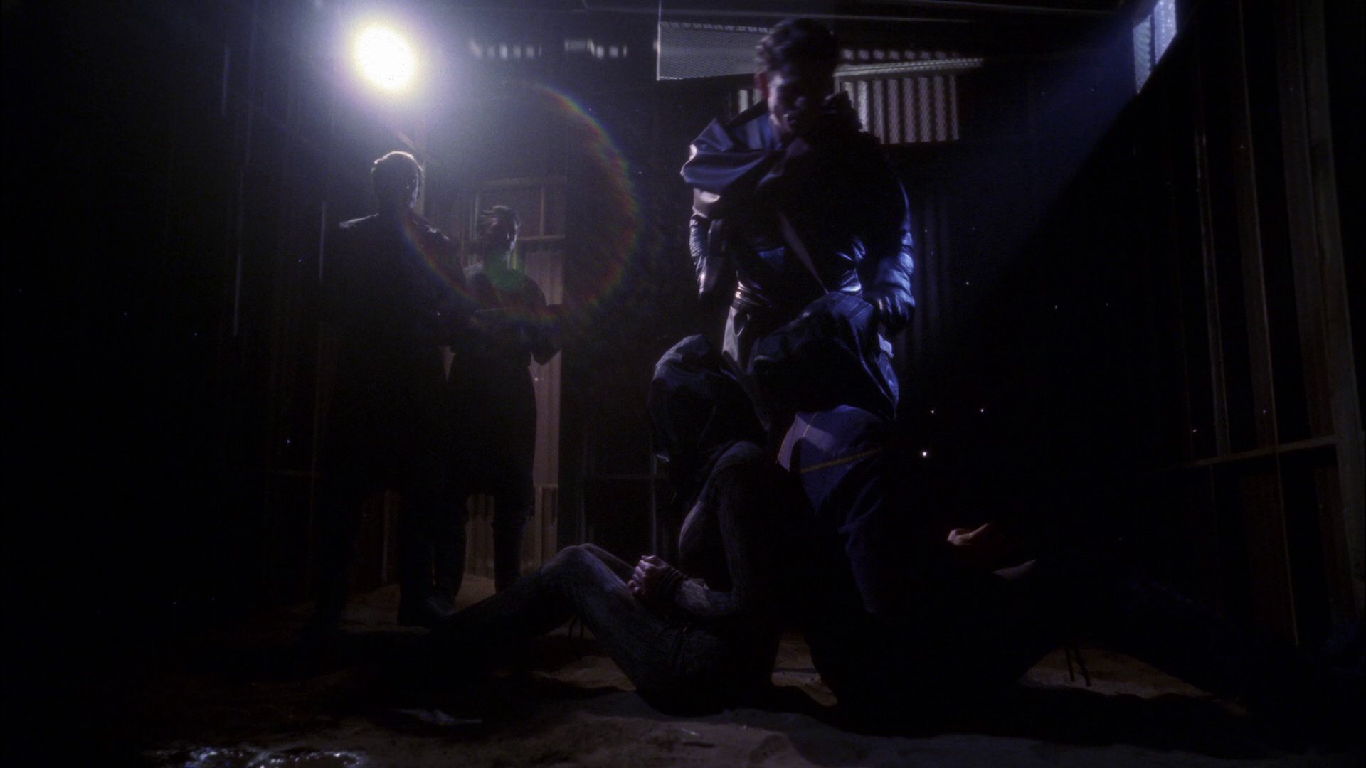 extant_StarTrek_ENT_1x15-ShadowsOfPJem_1206.jpg