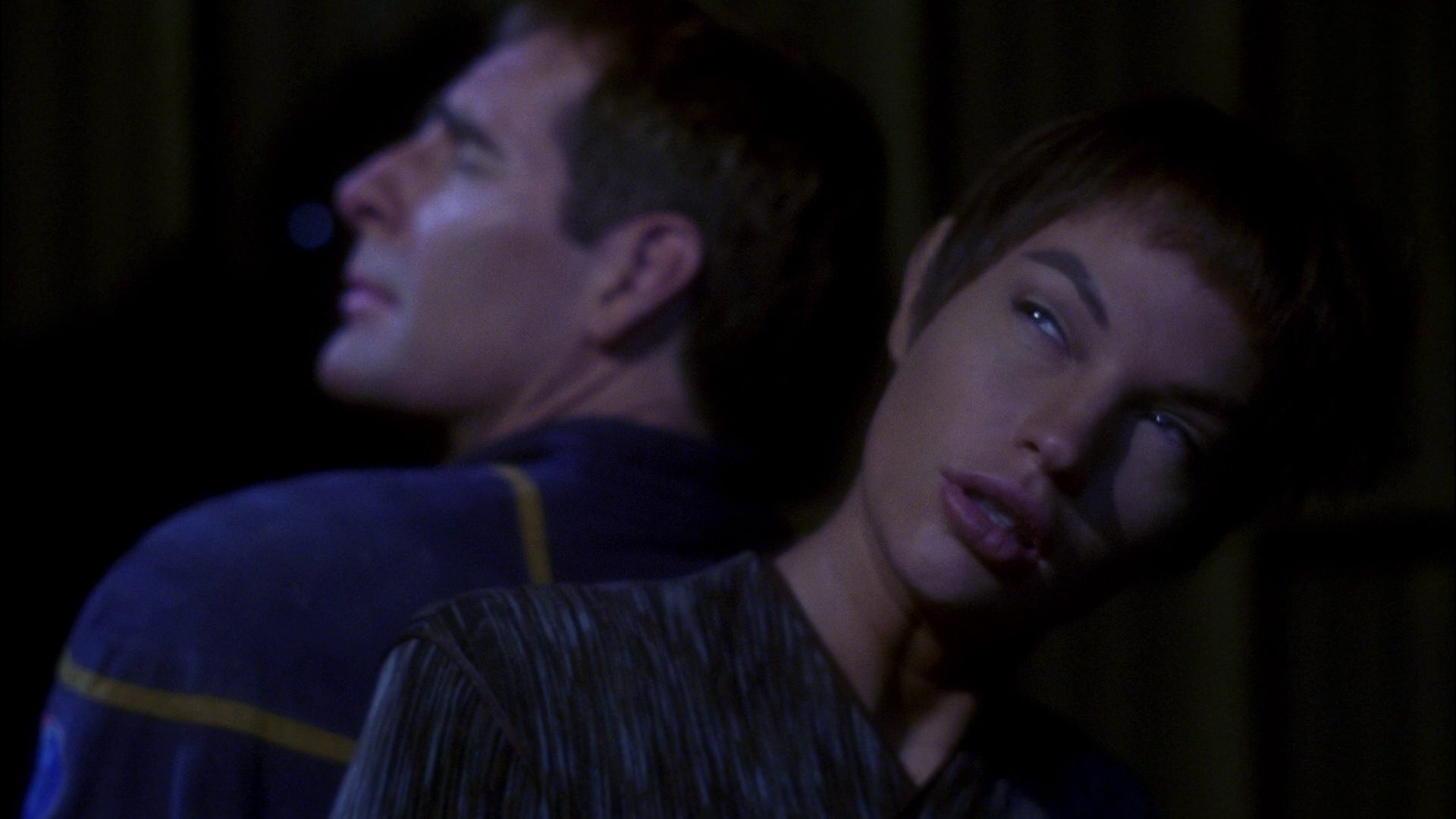 extant_StarTrek_ENT_1x15-ShadowsOfPJem_1214.jpg