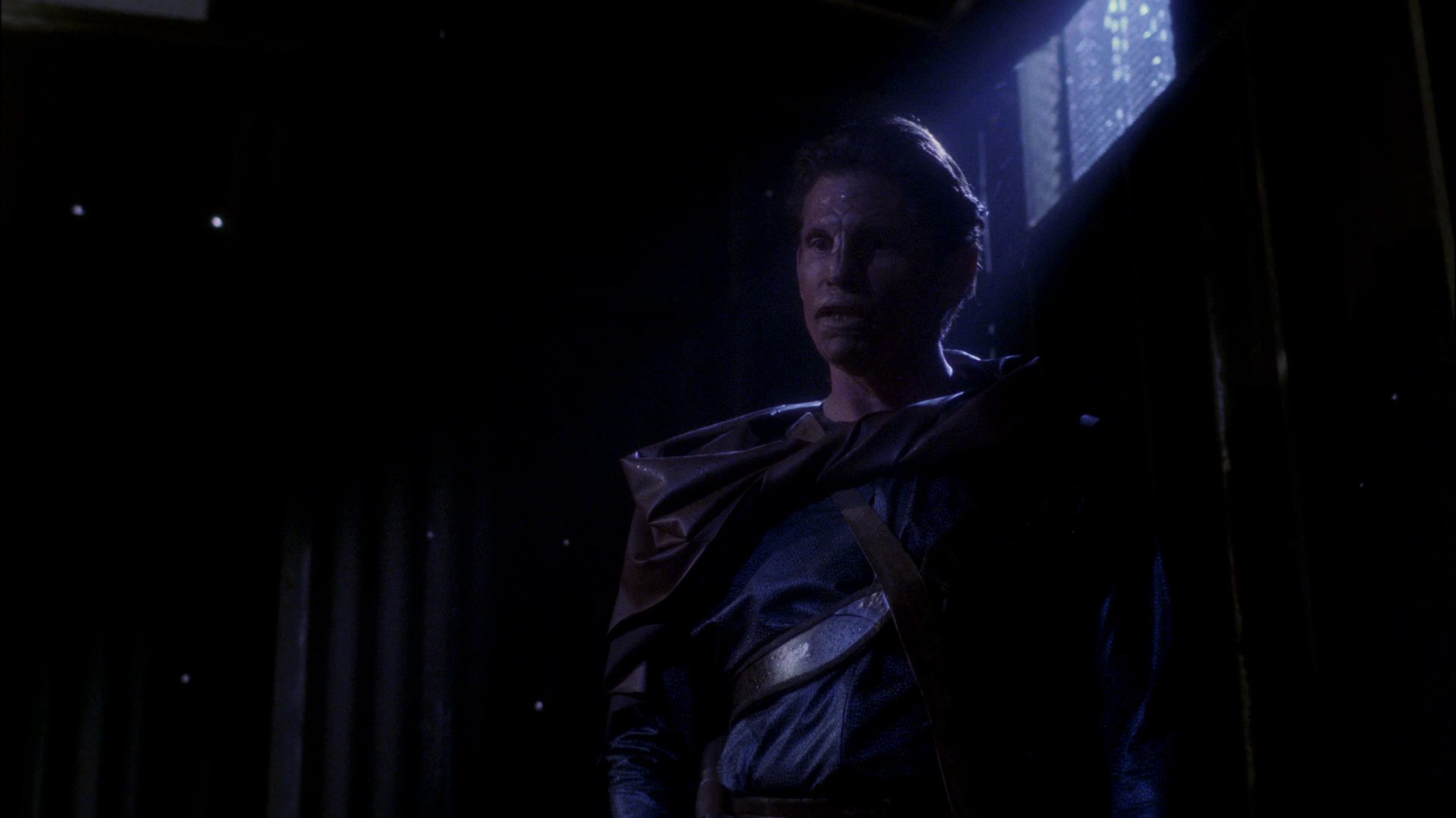 extant_StarTrek_ENT_1x15-ShadowsOfPJem_1256.jpg