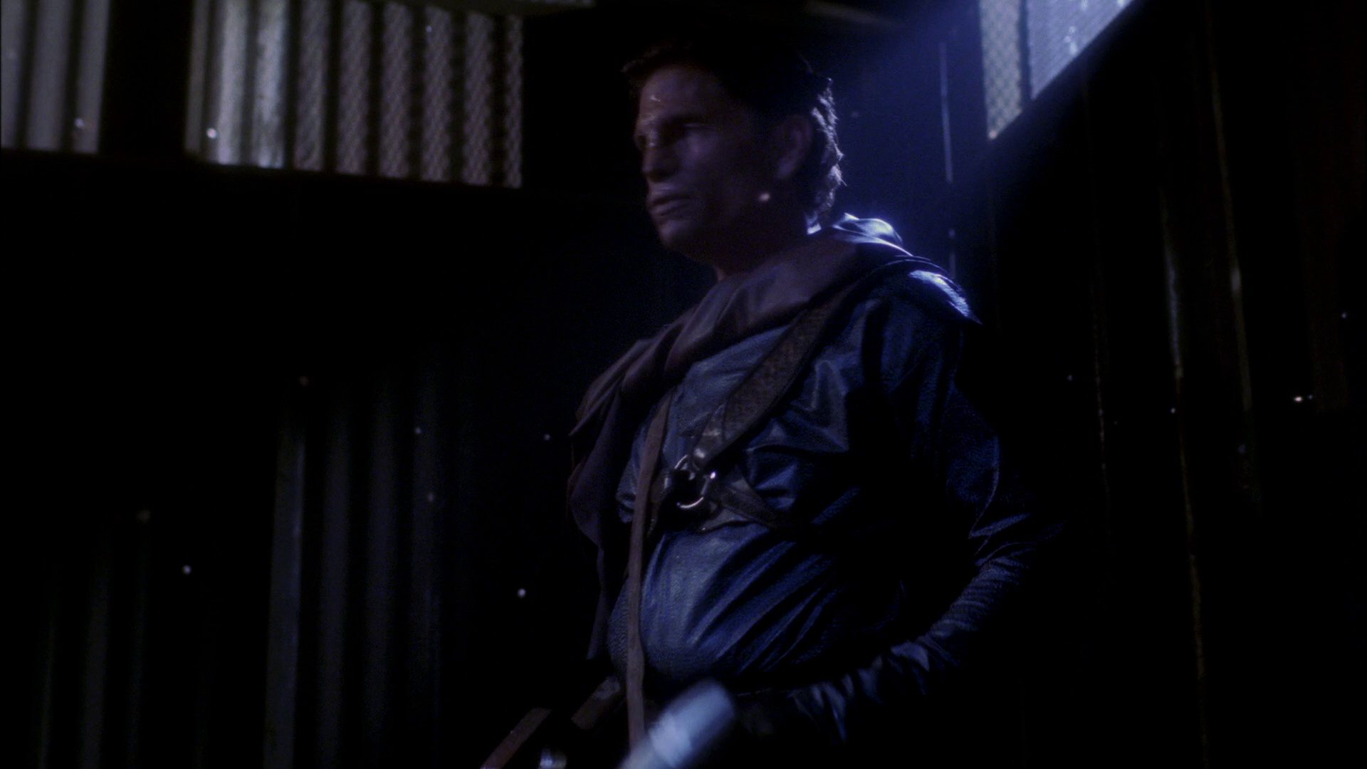extant_StarTrek_ENT_1x15-ShadowsOfPJem_1280.jpg