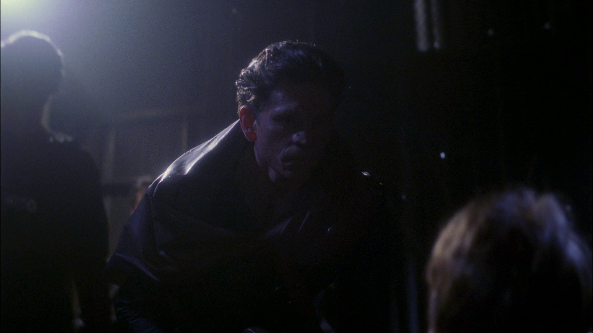 extant_StarTrek_ENT_1x15-ShadowsOfPJem_1319.jpg