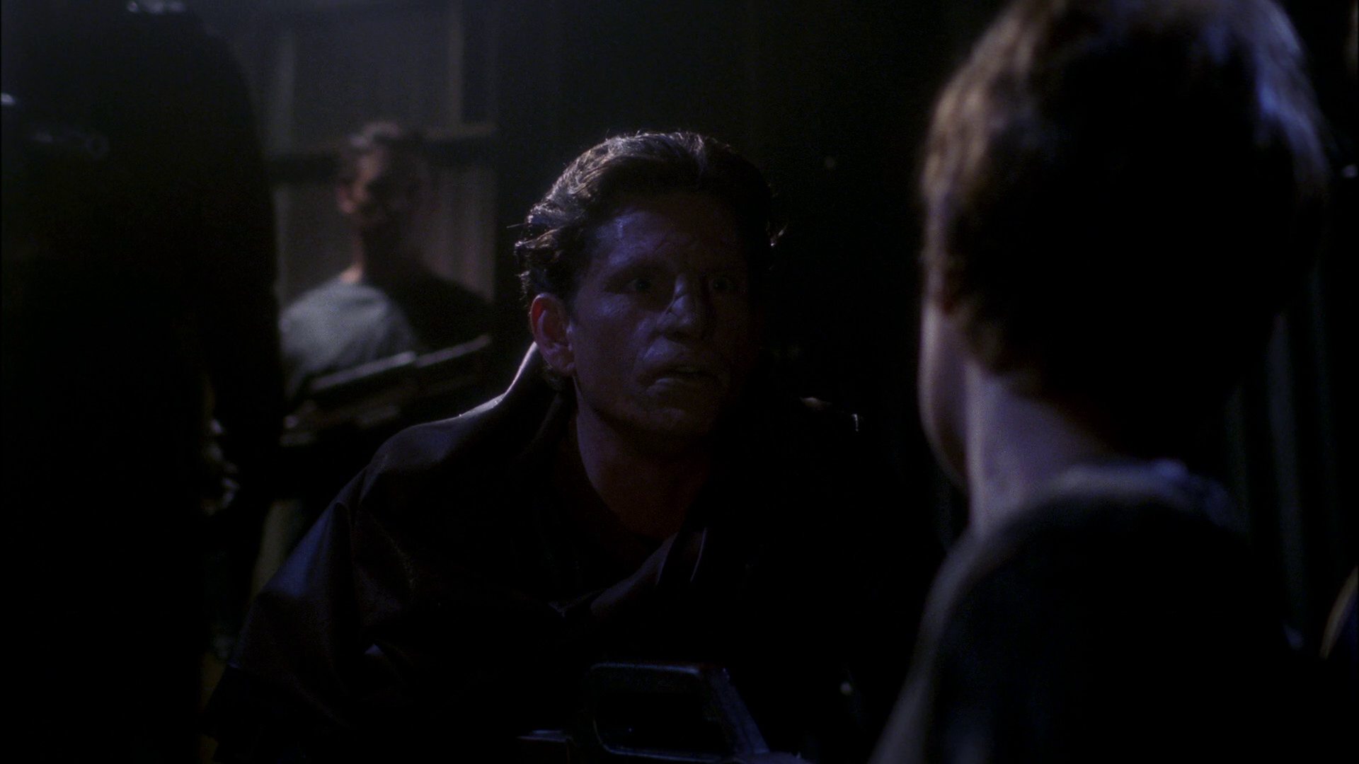 extant_StarTrek_ENT_1x15-ShadowsOfPJem_1339.jpg