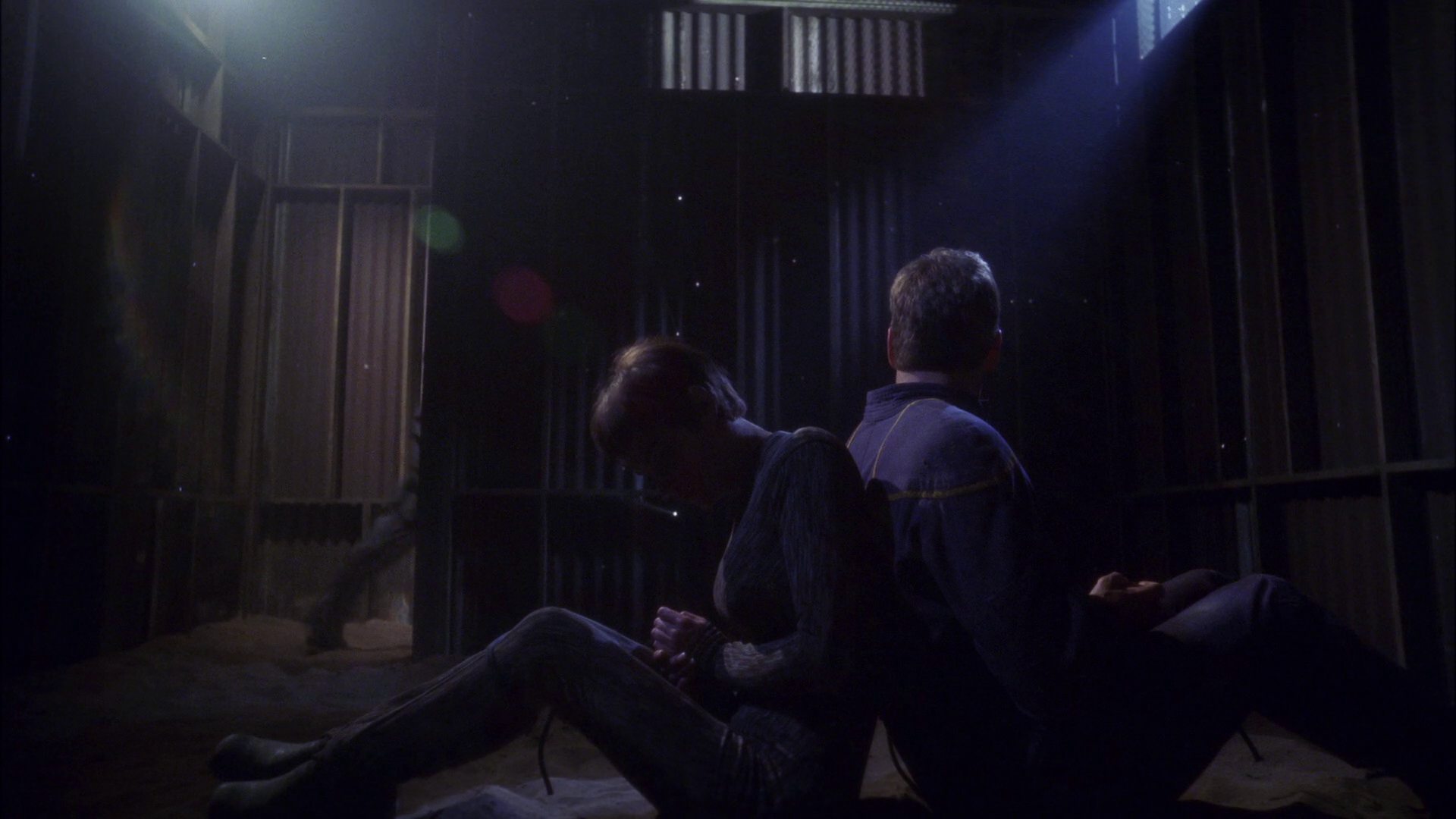 extant_StarTrek_ENT_1x15-ShadowsOfPJem_1365.jpg