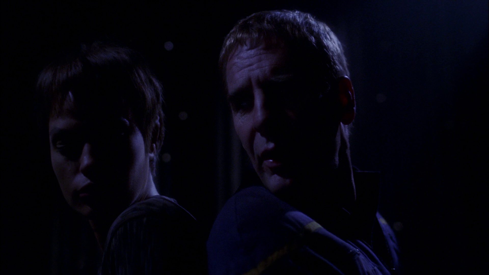 extant_StarTrek_ENT_1x15-ShadowsOfPJem_1372.jpg