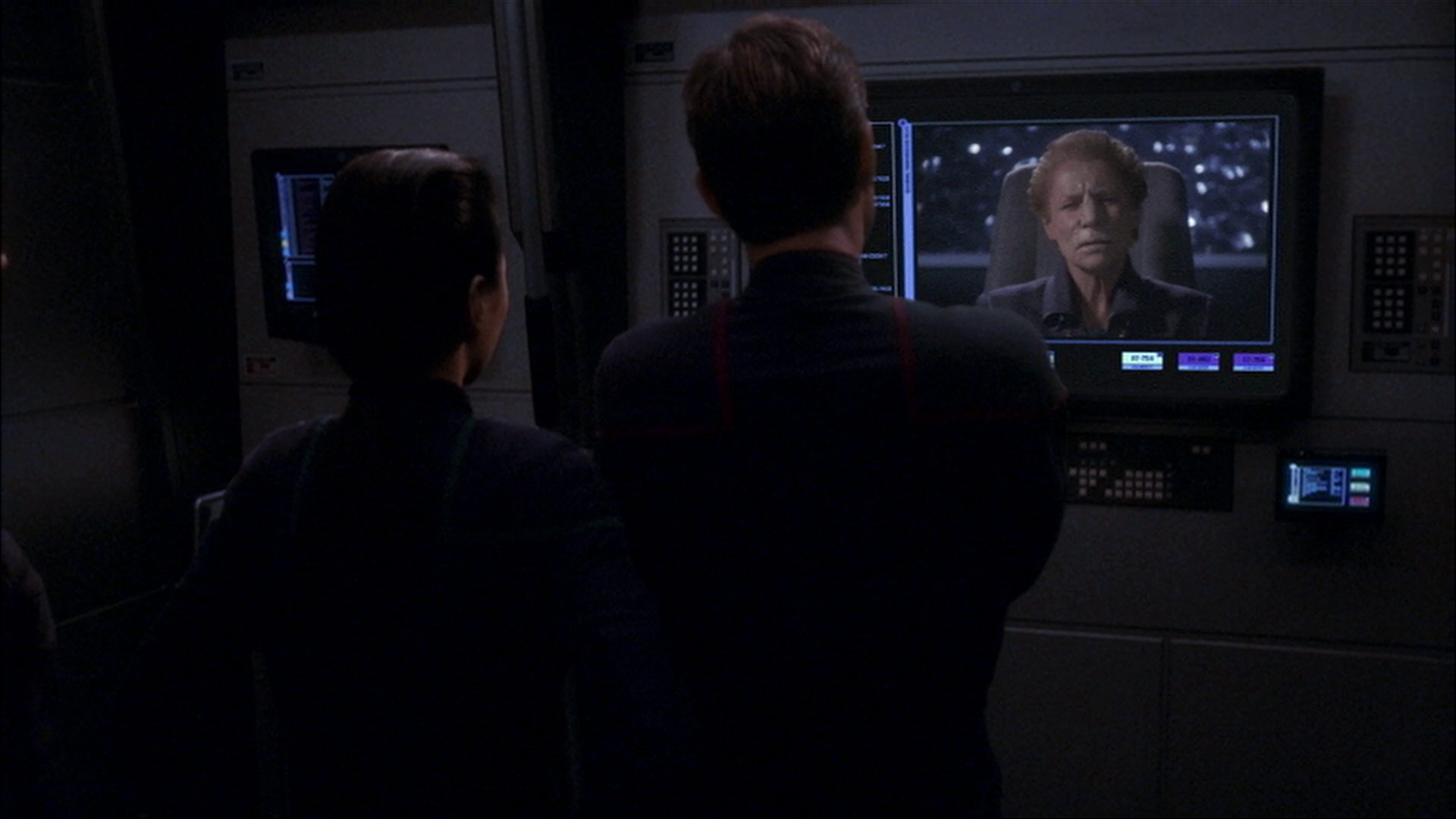 extant_StarTrek_ENT_1x15-ShadowsOfPJem_1407.jpg