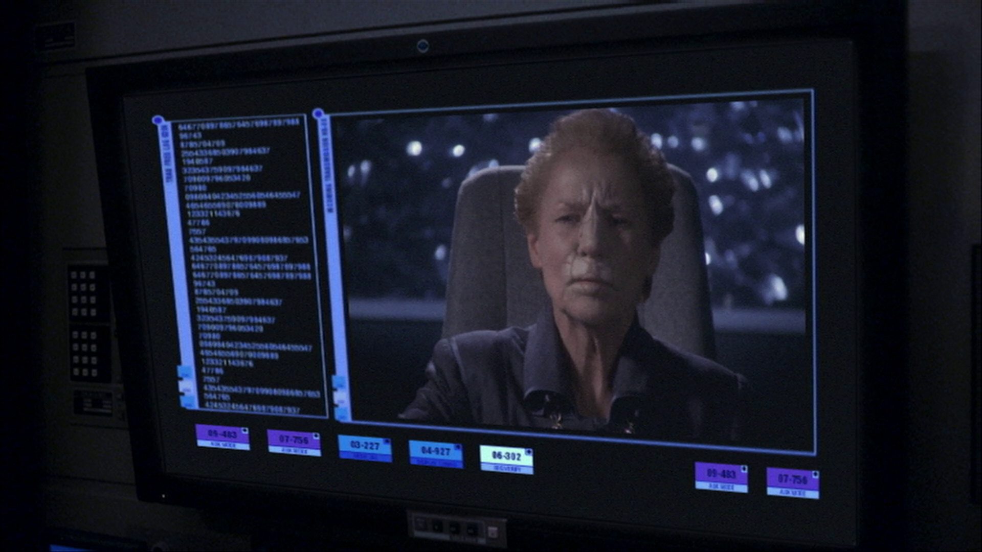 extant_StarTrek_ENT_1x15-ShadowsOfPJem_1457.jpg