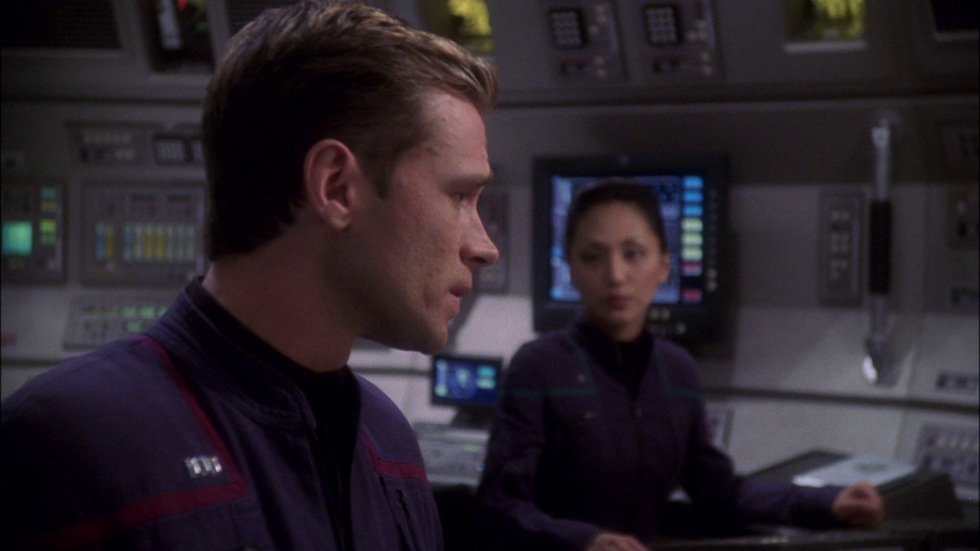 extant_StarTrek_ENT_1x15-ShadowsOfPJem_1483.jpg