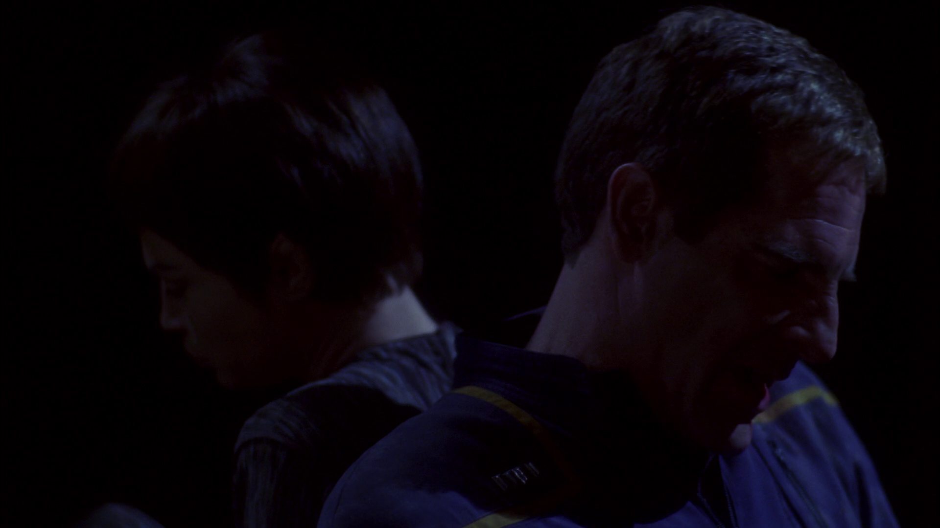 extant_StarTrek_ENT_1x15-ShadowsOfPJem_1506.jpg