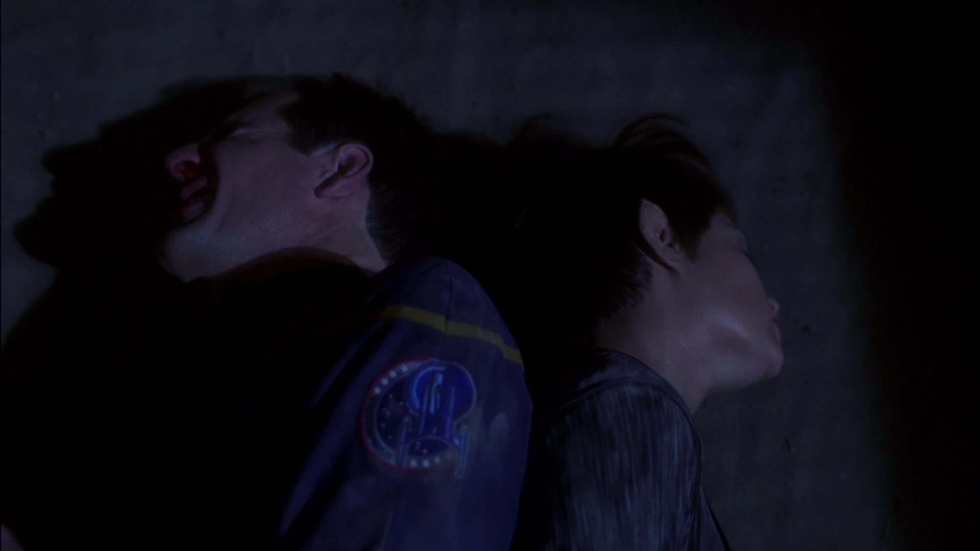 extant_StarTrek_ENT_1x15-ShadowsOfPJem_1526.jpg