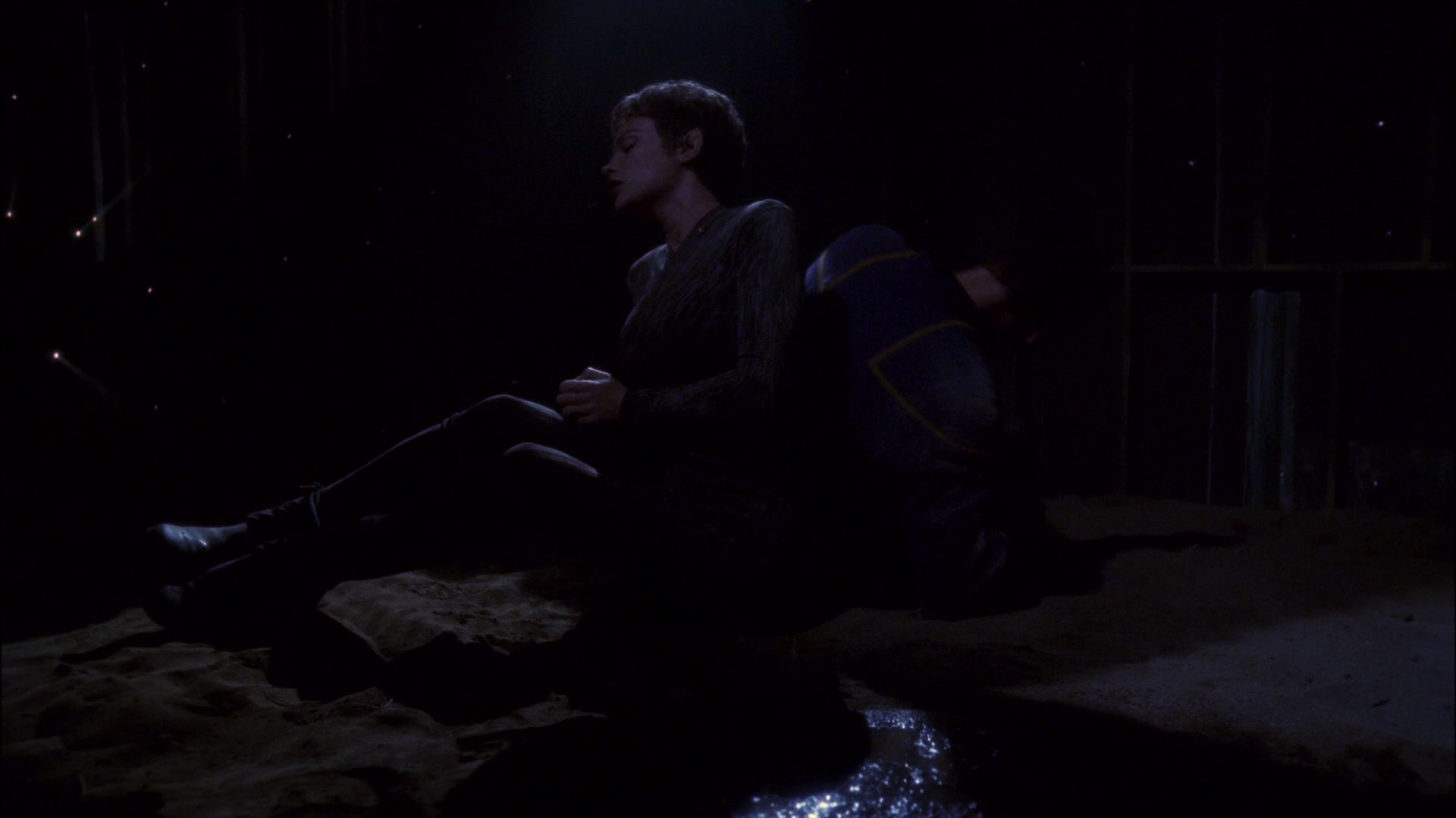 extant_StarTrek_ENT_1x15-ShadowsOfPJem_1560.jpg